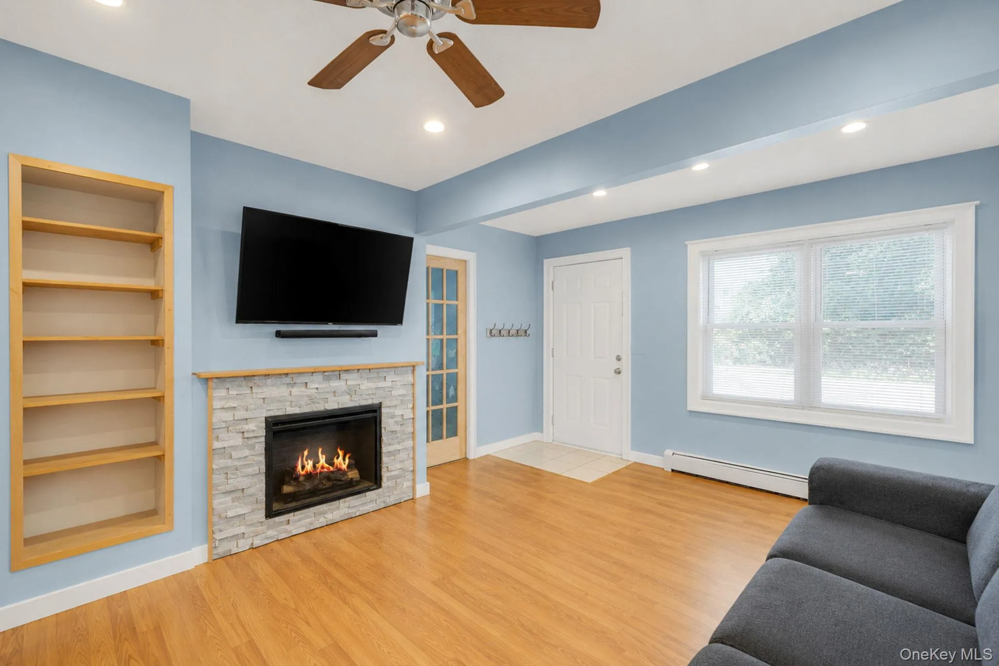 7 Inca Drive, Islip, NY, 2 Bedrooms Bedrooms, 4 Rooms Rooms,1 BathroomBathrooms,Residential,For Rent,Inca,0,1019656 7 Inca Drive, Islip, NY, 2 Bedrooms Bedrooms, 4 Rooms Rooms,1 BathroomBathrooms,Residential,For Rent,Inca,0,1019656