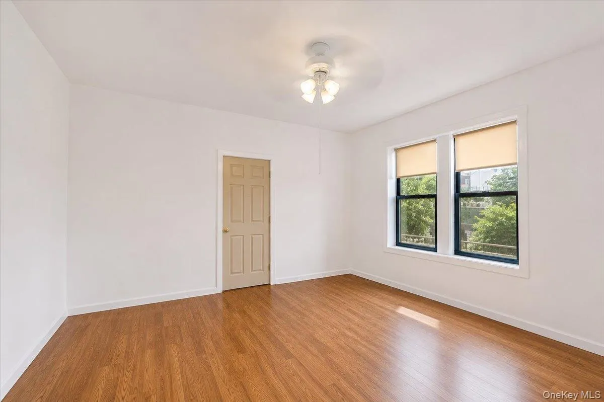 854 Intervale Avenue, New York, NY, 2 Bedrooms Bedrooms, 5 Rooms Rooms,1 BathroomBathrooms,Residential,For Rent,Intervale,0,1019658 854 Intervale Avenue, New York, NY, 2 Bedrooms Bedrooms, 5 Rooms Rooms,1 BathroomBathrooms,Residential,For Rent,Intervale,0,1019658