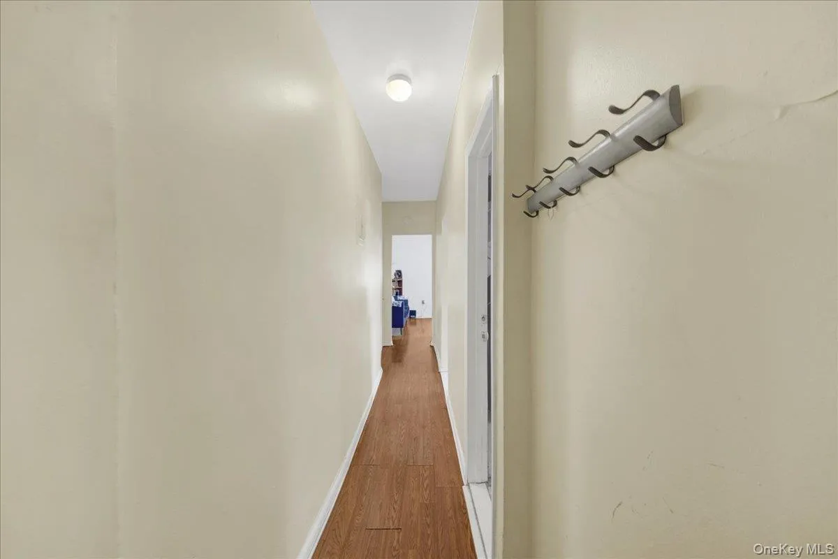 854 Intervale Avenue, New York, NY, 2 Bedrooms Bedrooms, 5 Rooms Rooms,1 BathroomBathrooms,Residential,For Rent,Intervale,0,1019658 854 Intervale Avenue, New York, NY, 2 Bedrooms Bedrooms, 5 Rooms Rooms,1 BathroomBathrooms,Residential,For Rent,Intervale,0,1019658