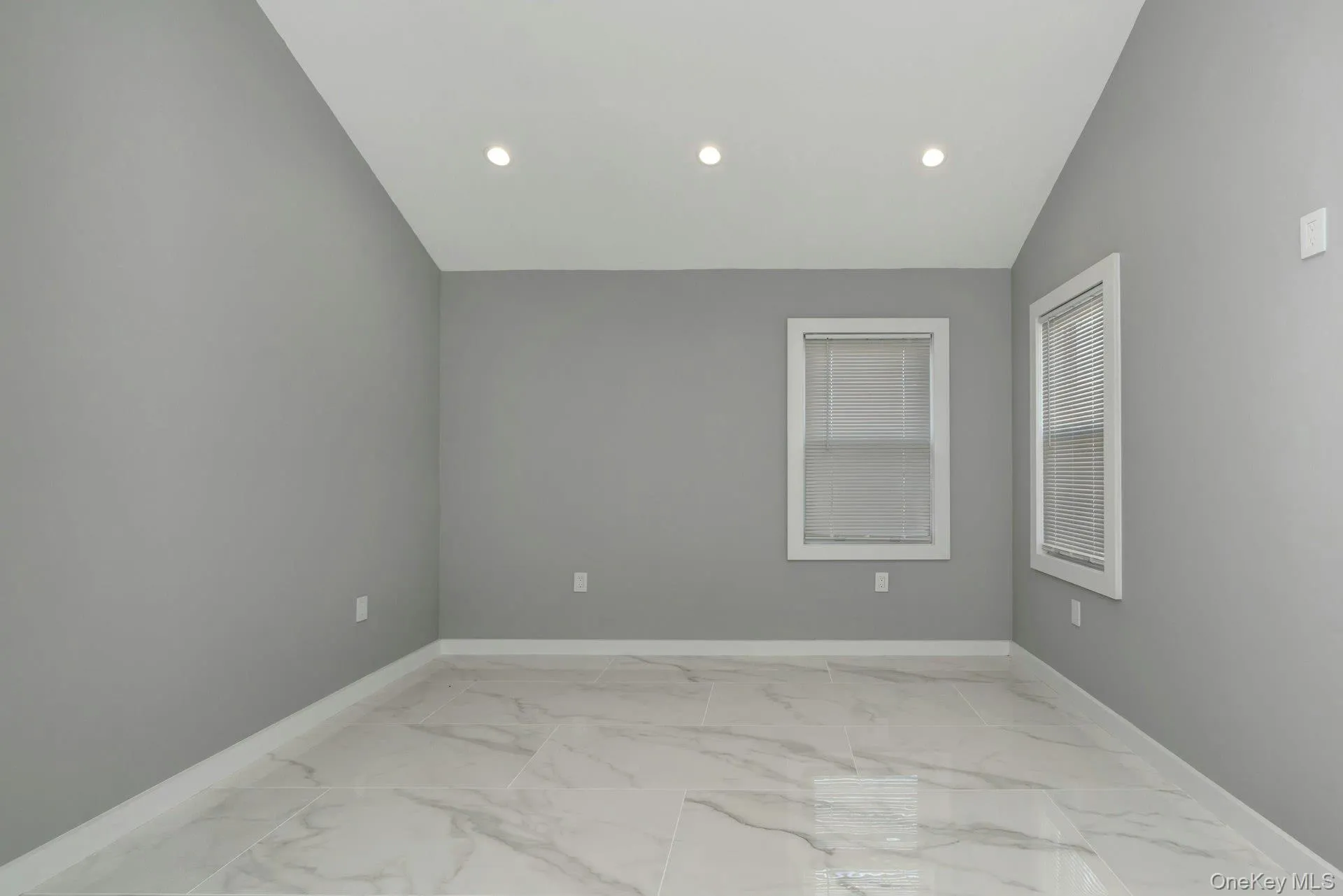25 Miller Street, Glen Cove, NY, 2 Bedrooms Bedrooms, 4 Rooms Rooms,1 BathroomBathrooms,Residential Lease,For Rent,Miller,0,1019660 25 Miller Street, Glen Cove, NY, 2 Bedrooms Bedrooms, 4 Rooms Rooms,1 BathroomBathrooms,Residential Lease,For Rent,Miller,0,1019660