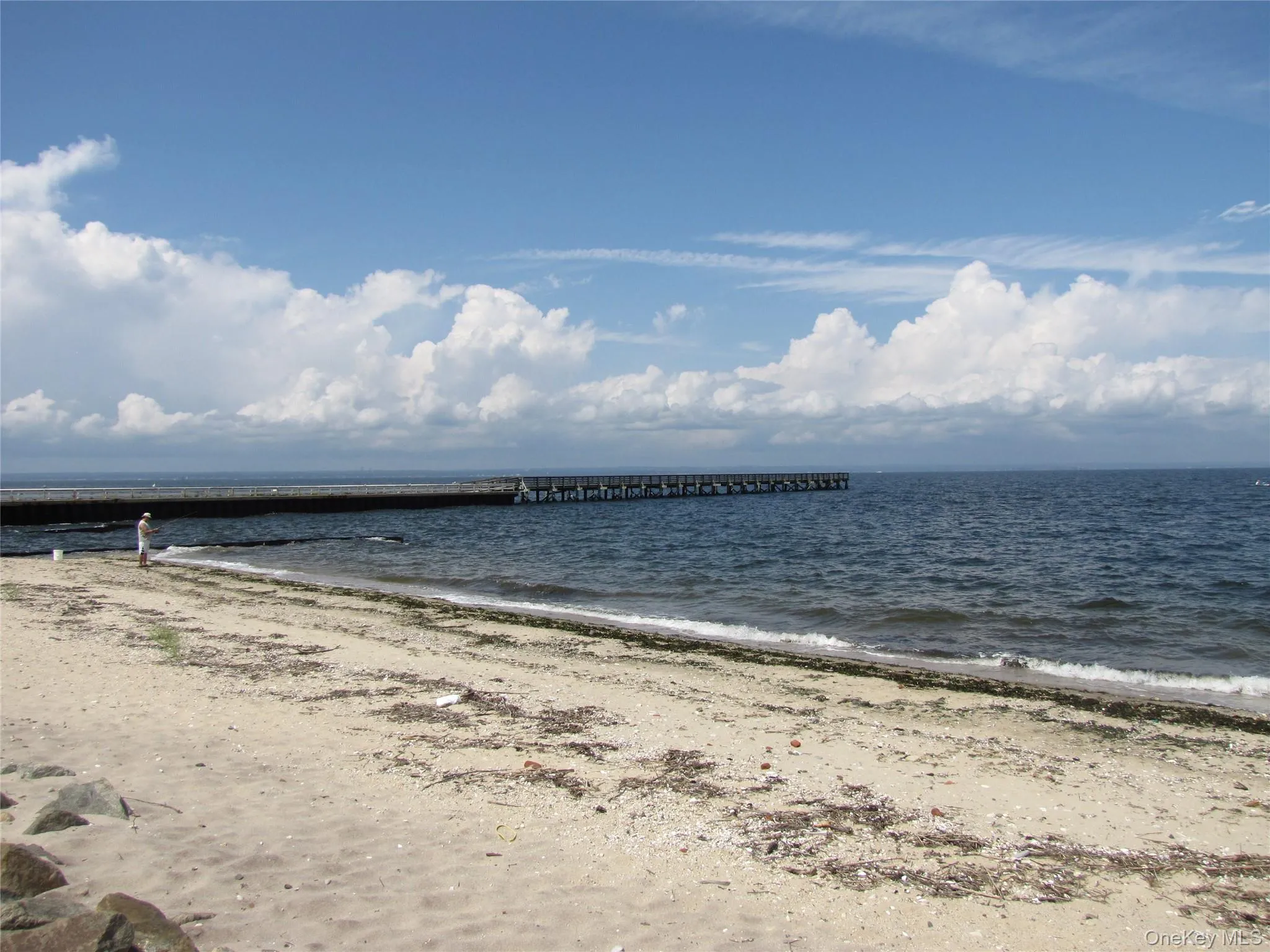 Community Beach of Glen Cove. Community Beach of Glen Cove.
