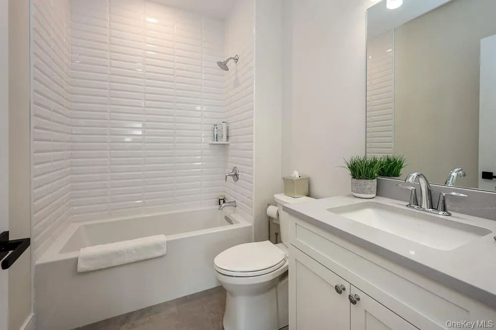 115 Three Ponds Lane, Oyster Bay, NY, 3 Bedrooms Bedrooms, 8 Rooms Rooms,3 BathroomsBathrooms,Residential,For Rent,Three Ponds,0,1019662 115 Three Ponds Lane, Oyster Bay, NY, 3 Bedrooms Bedrooms, 8 Rooms Rooms,3 BathroomsBathrooms,Residential,For Rent,Three Ponds,0,1019662