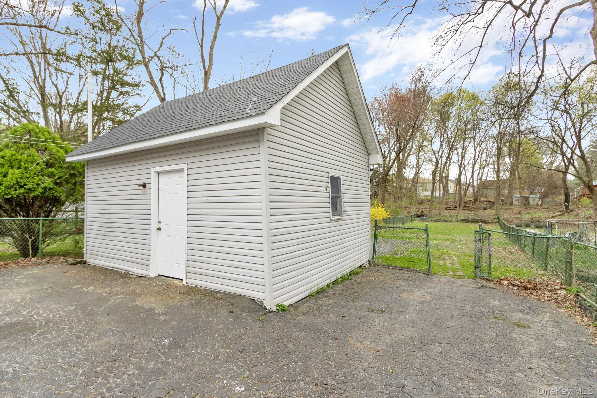 44 Glenwood Avenue, Poughkeepsie, NY, 4 Bedrooms Bedrooms, 6 Rooms Rooms,1 BathroomBathrooms,Residential,For Rent,Glenwood,0,1019664 44 Glenwood Avenue, Poughkeepsie, NY, 4 Bedrooms Bedrooms, 6 Rooms Rooms,1 BathroomBathrooms,Residential,For Rent,Glenwood,0,1019664