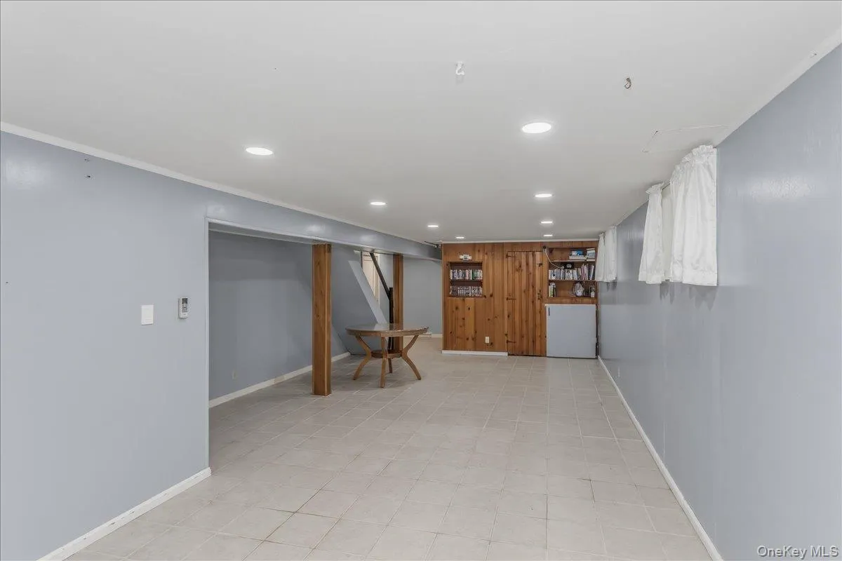 120 10th Street, North Hempstead, NY, 5 Bedrooms Bedrooms, 8 Rooms Rooms,2 BathroomsBathrooms,Residential,For Rent,10th,0,1019666 120 10th Street, North Hempstead, NY, 5 Bedrooms Bedrooms, 8 Rooms Rooms,2 BathroomsBathrooms,Residential,For Rent,10th,0,1019666