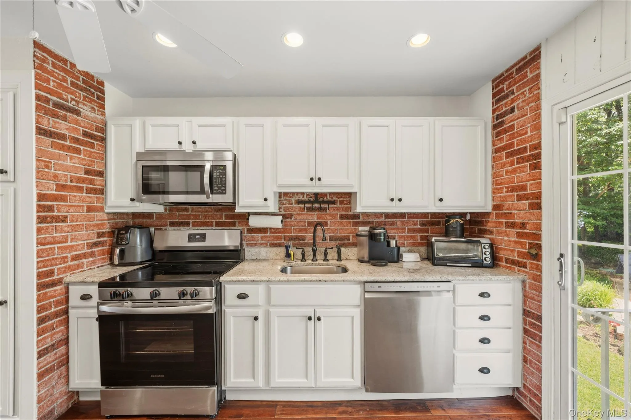 24 Ironworks Road, Monroe, NY, 4 Bedrooms Bedrooms, 8 Rooms Rooms,2 BathroomsBathrooms,Residential,For Rent,Ironworks,0,1019668 24 Ironworks Road, Monroe, NY, 4 Bedrooms Bedrooms, 8 Rooms Rooms,2 BathroomsBathrooms,Residential,For Rent,Ironworks,0,1019668