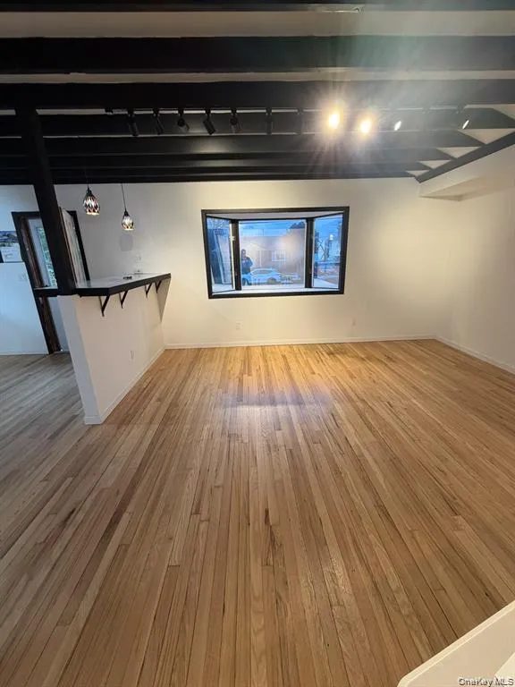 19 7th Street, Oyster Bay, NY, 3 Bedrooms Bedrooms, 5 Rooms Rooms,1 BathroomBathrooms,Residential Lease,For Rent,7th,0,1019673 19 7th Street, Oyster Bay, NY, 3 Bedrooms Bedrooms, 5 Rooms Rooms,1 BathroomBathrooms,Residential Lease,For Rent,7th,0,1019673