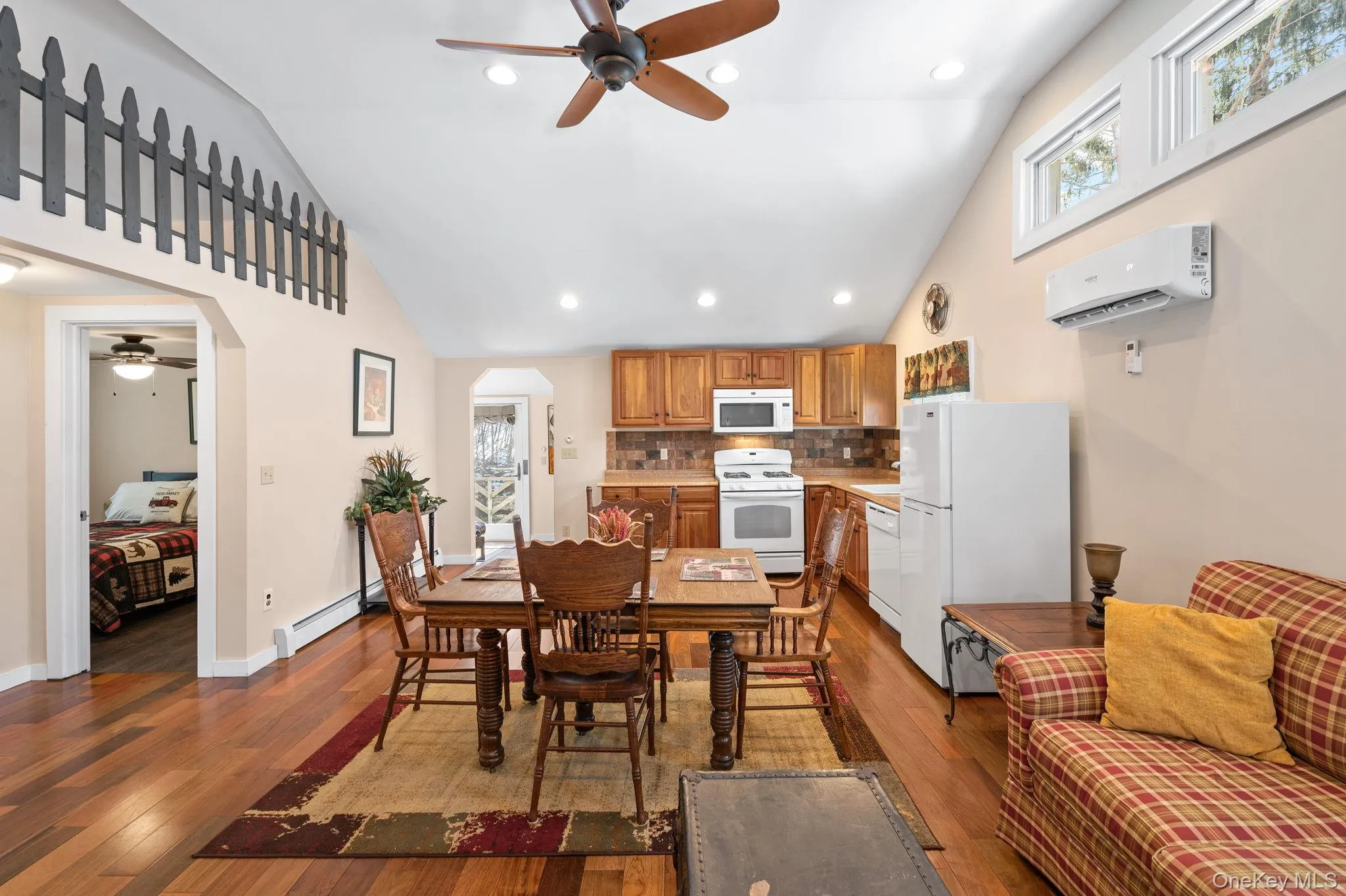 640 Debruce Road, Rockland, NY, 2 Bedrooms Bedrooms, 5 Rooms Rooms,1 BathroomBathrooms,Residential,For Rent,Debruce,0,1019677 640 Debruce Road, Rockland, NY, 2 Bedrooms Bedrooms, 5 Rooms Rooms,1 BathroomBathrooms,Residential,For Rent,Debruce,0,1019677