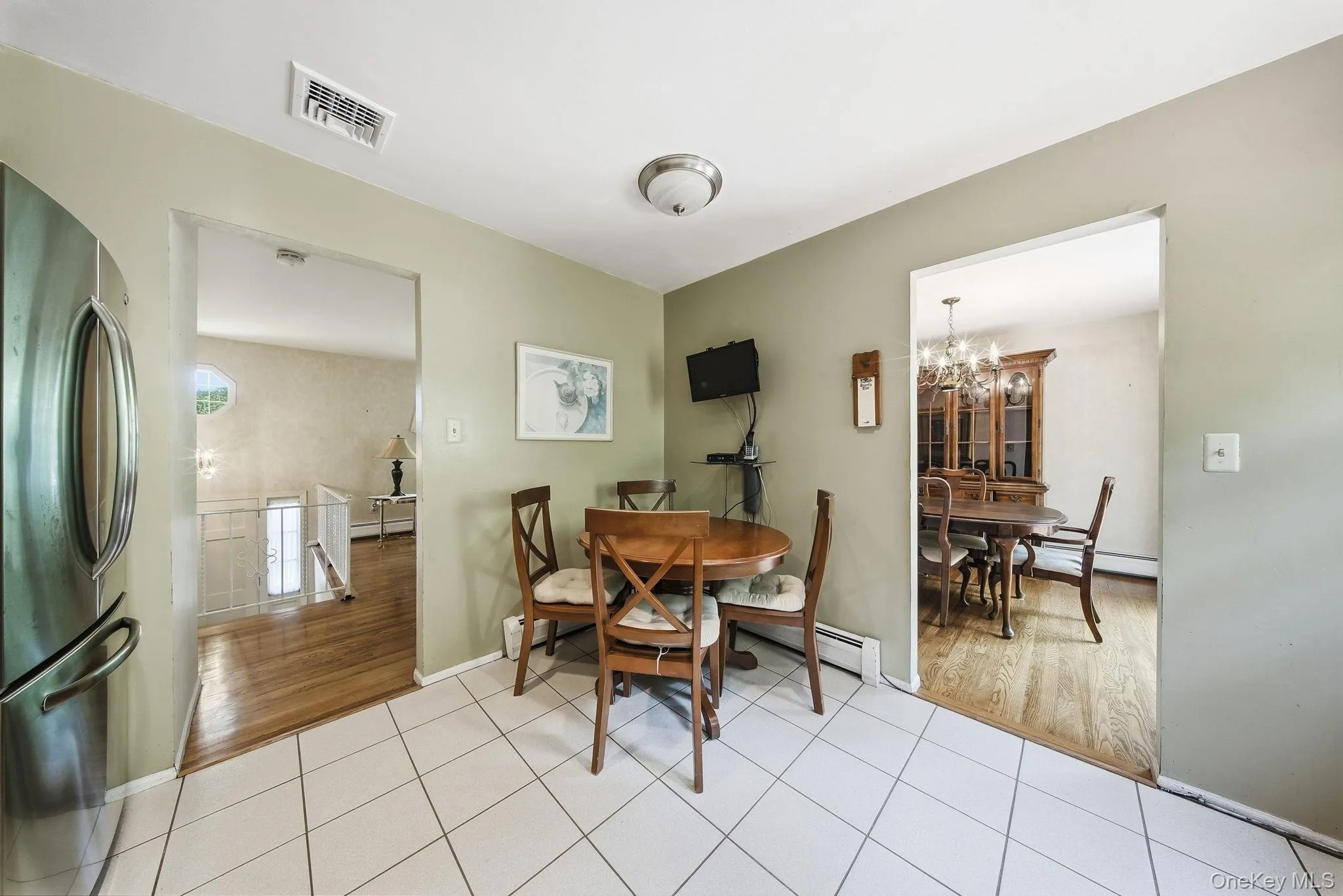 177 New Hempstead Road, Clarkstown, NY, 4 Bedrooms Bedrooms, 8 Rooms Rooms,2 BathroomsBathrooms,Residential,For Rent,New Hempstead,0,1019678 177 New Hempstead Road, Clarkstown, NY, 4 Bedrooms Bedrooms, 8 Rooms Rooms,2 BathroomsBathrooms,Residential,For Rent,New Hempstead,0,1019678
