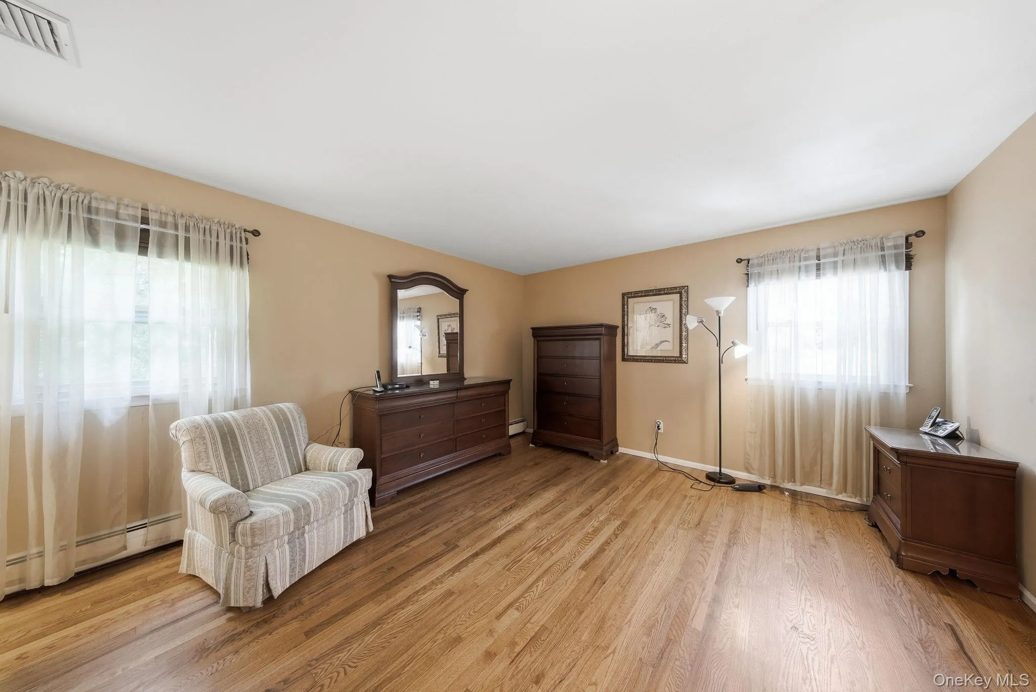 177 New Hempstead Road, Clarkstown, NY, 4 Bedrooms Bedrooms, 8 Rooms Rooms,2 BathroomsBathrooms,Residential,For Rent,New Hempstead,0,1019678 177 New Hempstead Road, Clarkstown, NY, 4 Bedrooms Bedrooms, 8 Rooms Rooms,2 BathroomsBathrooms,Residential,For Rent,New Hempstead,0,1019678