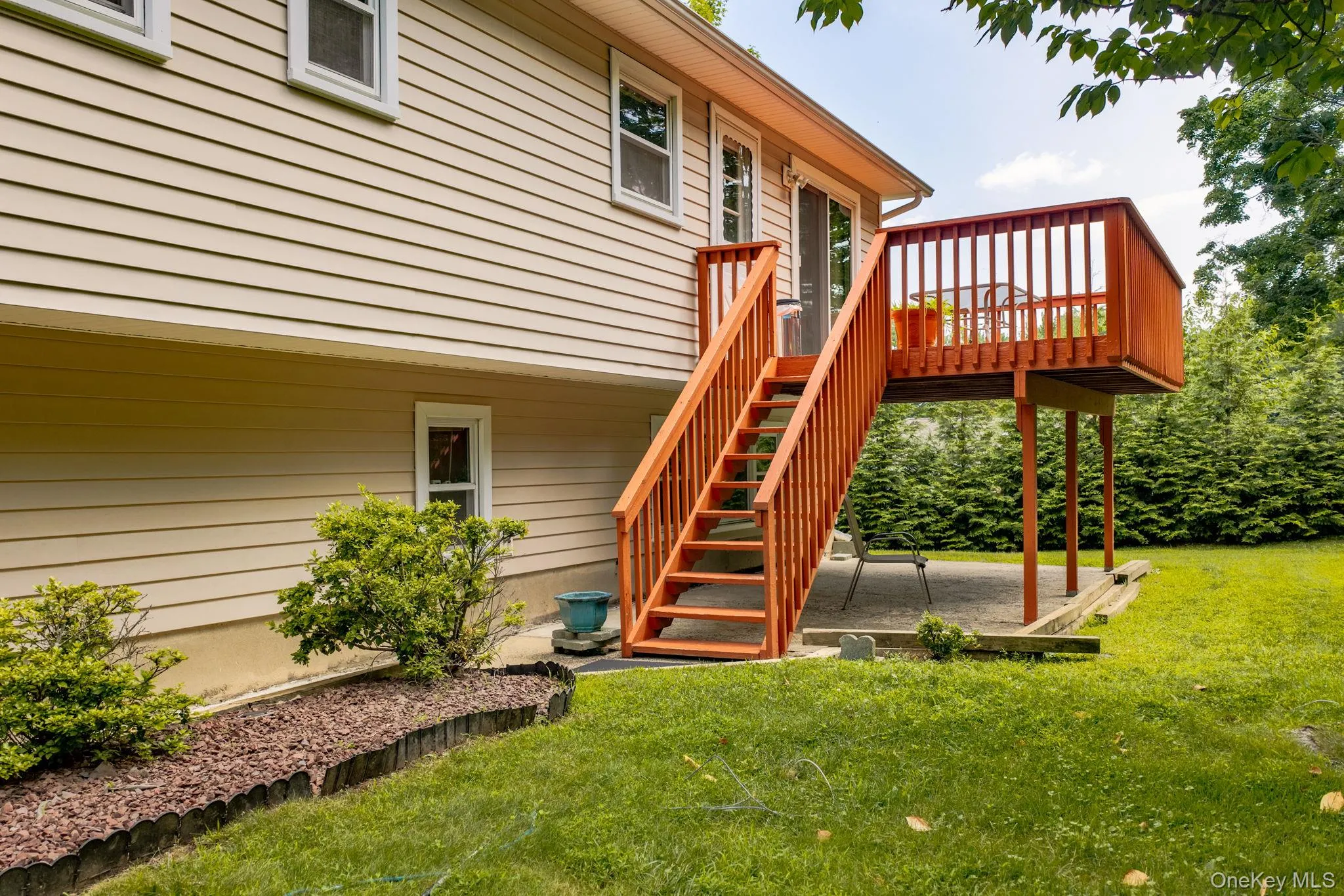 177 New Hempstead Road, Clarkstown, NY, 4 Bedrooms Bedrooms, 8 Rooms Rooms,2 BathroomsBathrooms,Residential,For Rent,New Hempstead,0,1019678 177 New Hempstead Road, Clarkstown, NY, 4 Bedrooms Bedrooms, 8 Rooms Rooms,2 BathroomsBathrooms,Residential,For Rent,New Hempstead,0,1019678
