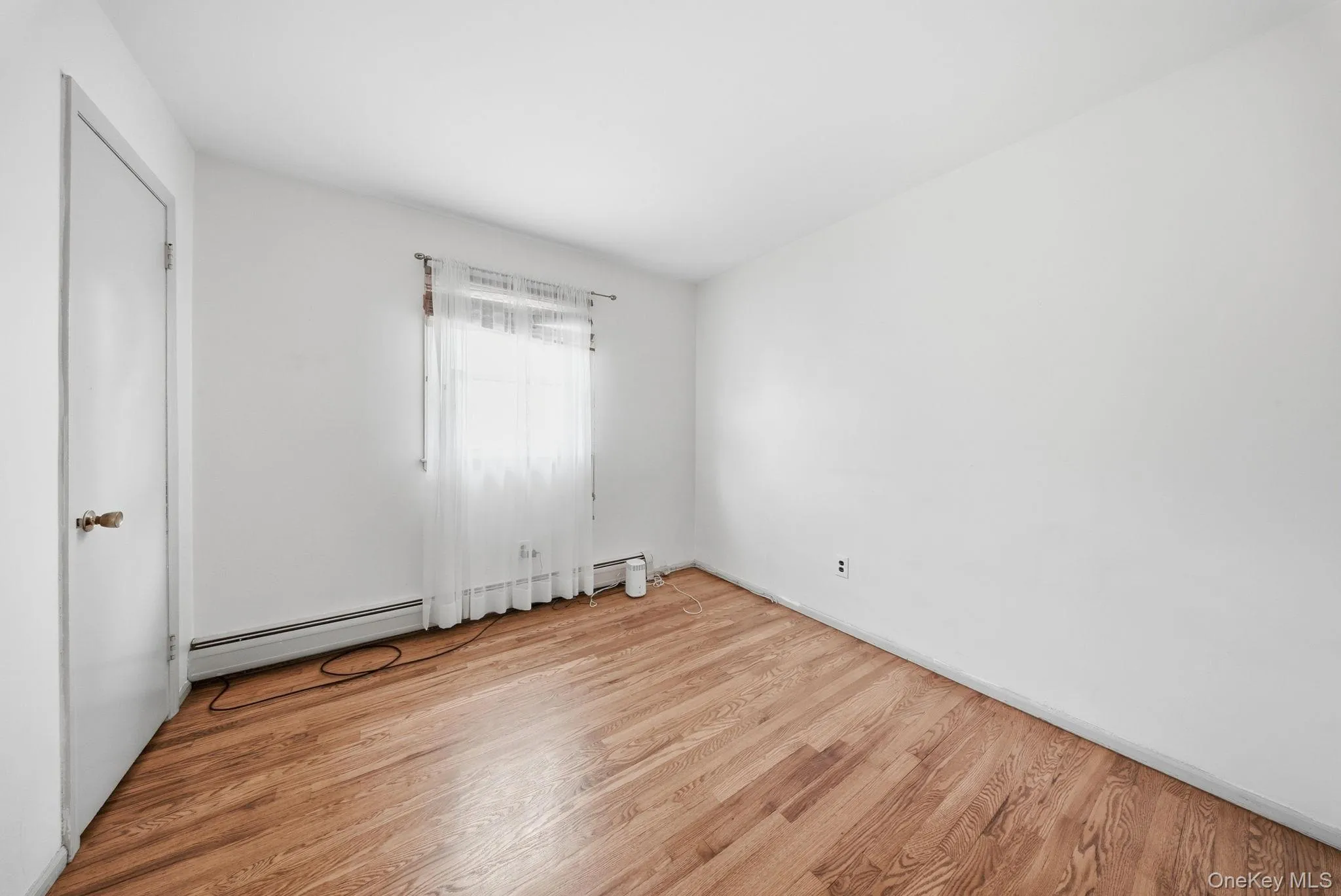 177 New Hempstead Road, Clarkstown, NY, 4 Bedrooms Bedrooms, 8 Rooms Rooms,2 BathroomsBathrooms,Residential,For Rent,New Hempstead,0,1019678 177 New Hempstead Road, Clarkstown, NY, 4 Bedrooms Bedrooms, 8 Rooms Rooms,2 BathroomsBathrooms,Residential,For Rent,New Hempstead,0,1019678