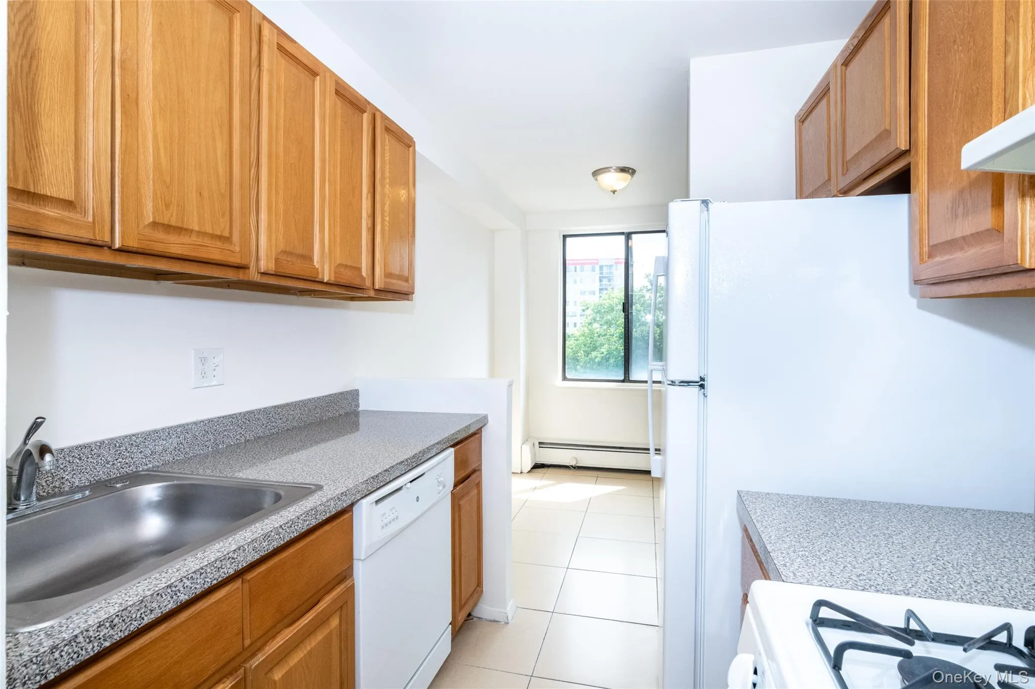 7 Lake Street, White Plains, NY, 2 Bedrooms Bedrooms, 4 Rooms Rooms,1 BathroomBathrooms,Residential Lease,For Rent,Lake,0,1019679 7 Lake Street, White Plains, NY, 2 Bedrooms Bedrooms, 4 Rooms Rooms,1 BathroomBathrooms,Residential Lease,For Rent,Lake,0,1019679
