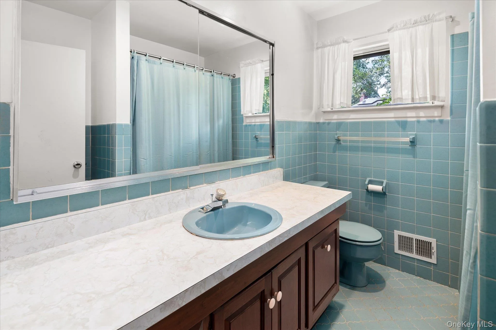 Hall Bathroom Hall Bathroom