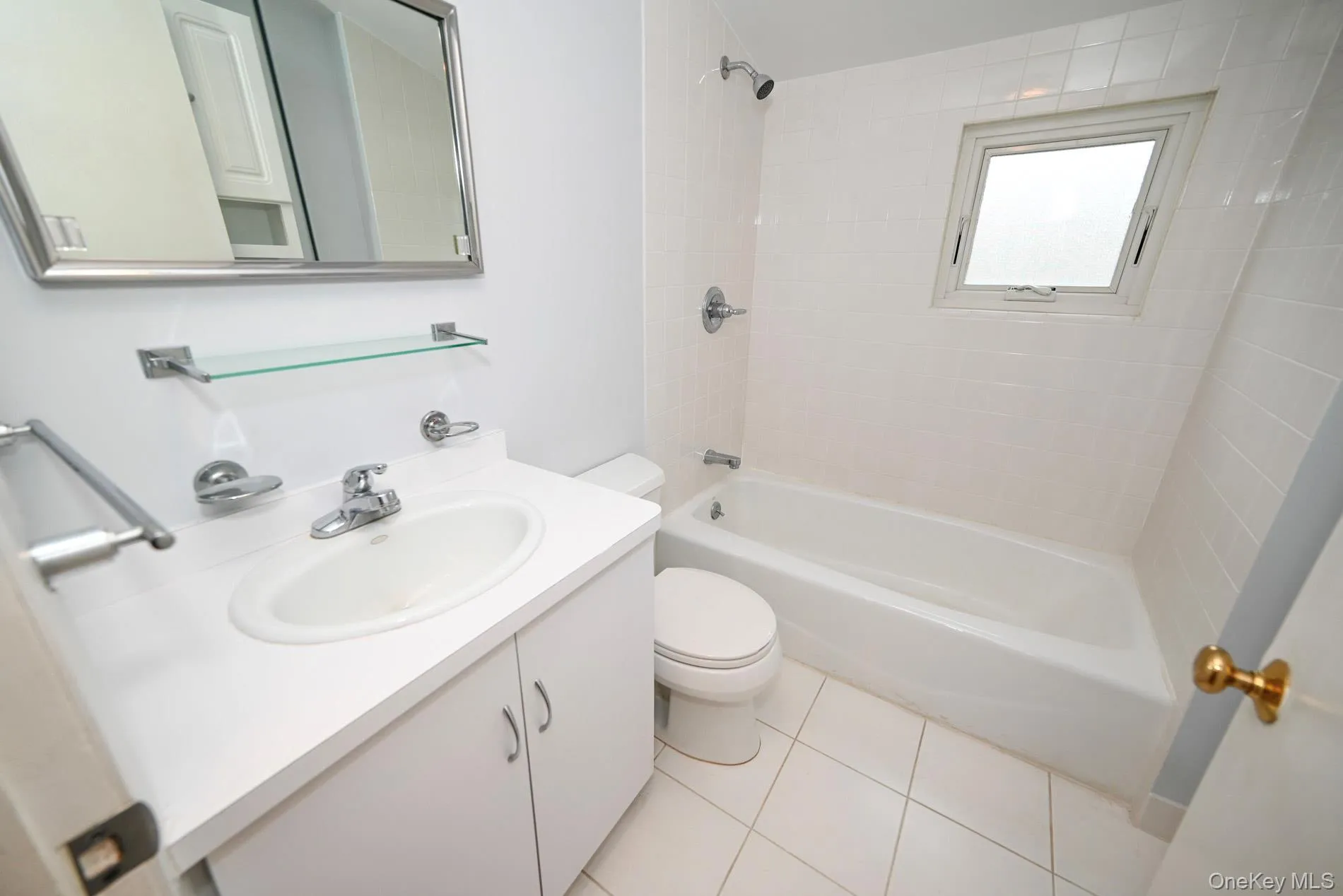360 Grand Avenue, Hempstead, NY, 3 Bedrooms Bedrooms, 6 Rooms Rooms,2 BathroomsBathrooms,Residential,For Rent,Grand,0,1019684 360 Grand Avenue, Hempstead, NY, 3 Bedrooms Bedrooms, 6 Rooms Rooms,2 BathroomsBathrooms,Residential,For Rent,Grand,0,1019684
