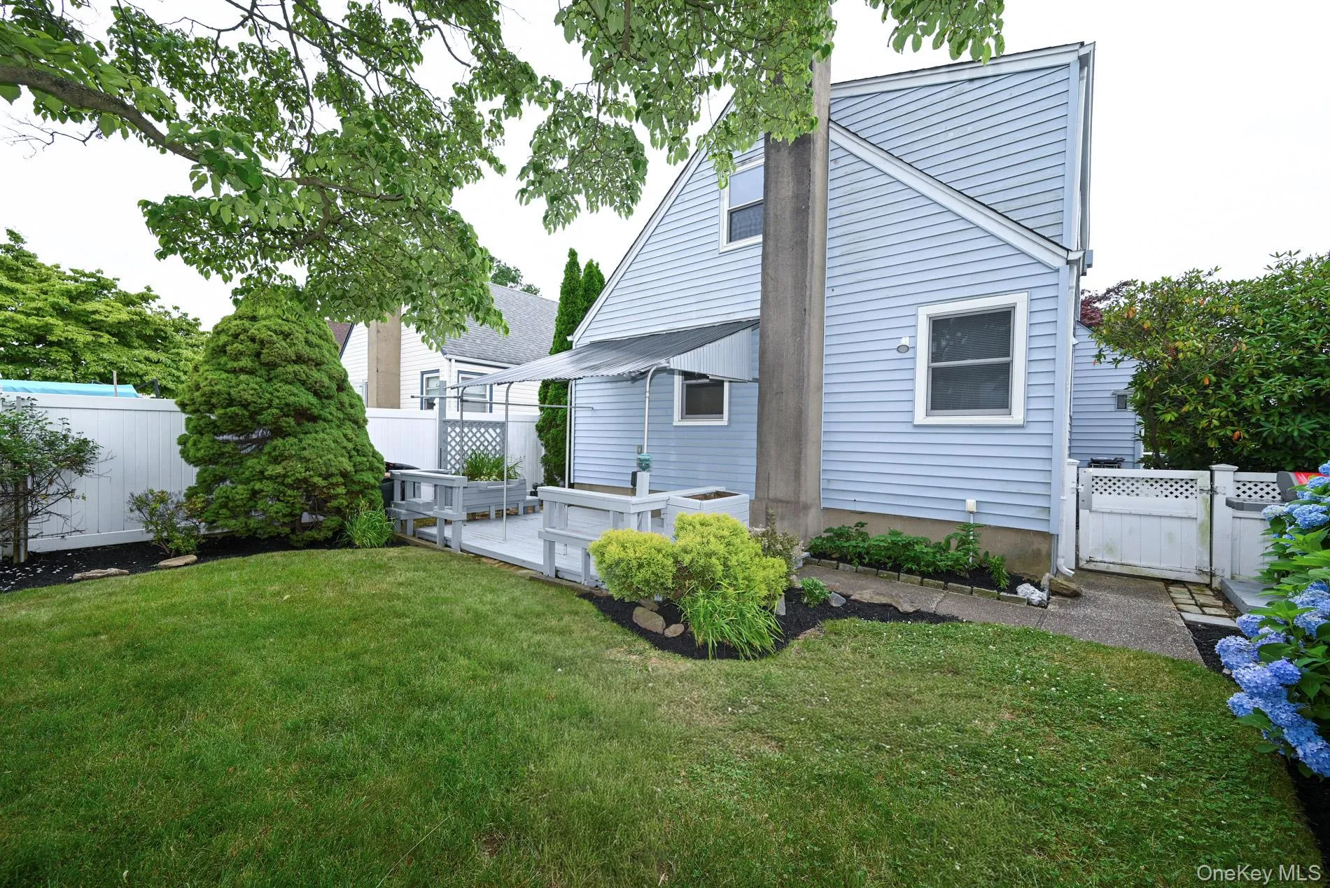 360 Grand Avenue, Hempstead, NY, 3 Bedrooms Bedrooms, 6 Rooms Rooms,2 BathroomsBathrooms,Residential,For Rent,Grand,0,1019684 360 Grand Avenue, Hempstead, NY, 3 Bedrooms Bedrooms, 6 Rooms Rooms,2 BathroomsBathrooms,Residential,For Rent,Grand,0,1019684