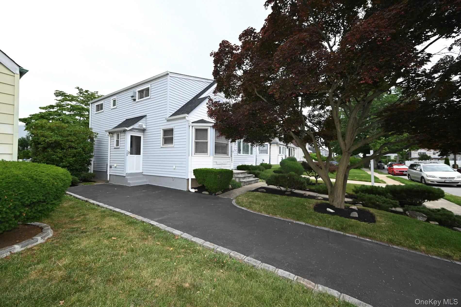 360 Grand Avenue, Hempstead, NY, 3 Bedrooms Bedrooms, 6 Rooms Rooms,2 BathroomsBathrooms,Residential,For Rent,Grand,0,1019684 360 Grand Avenue, Hempstead, NY, 3 Bedrooms Bedrooms, 6 Rooms Rooms,2 BathroomsBathrooms,Residential,For Rent,Grand,0,1019684