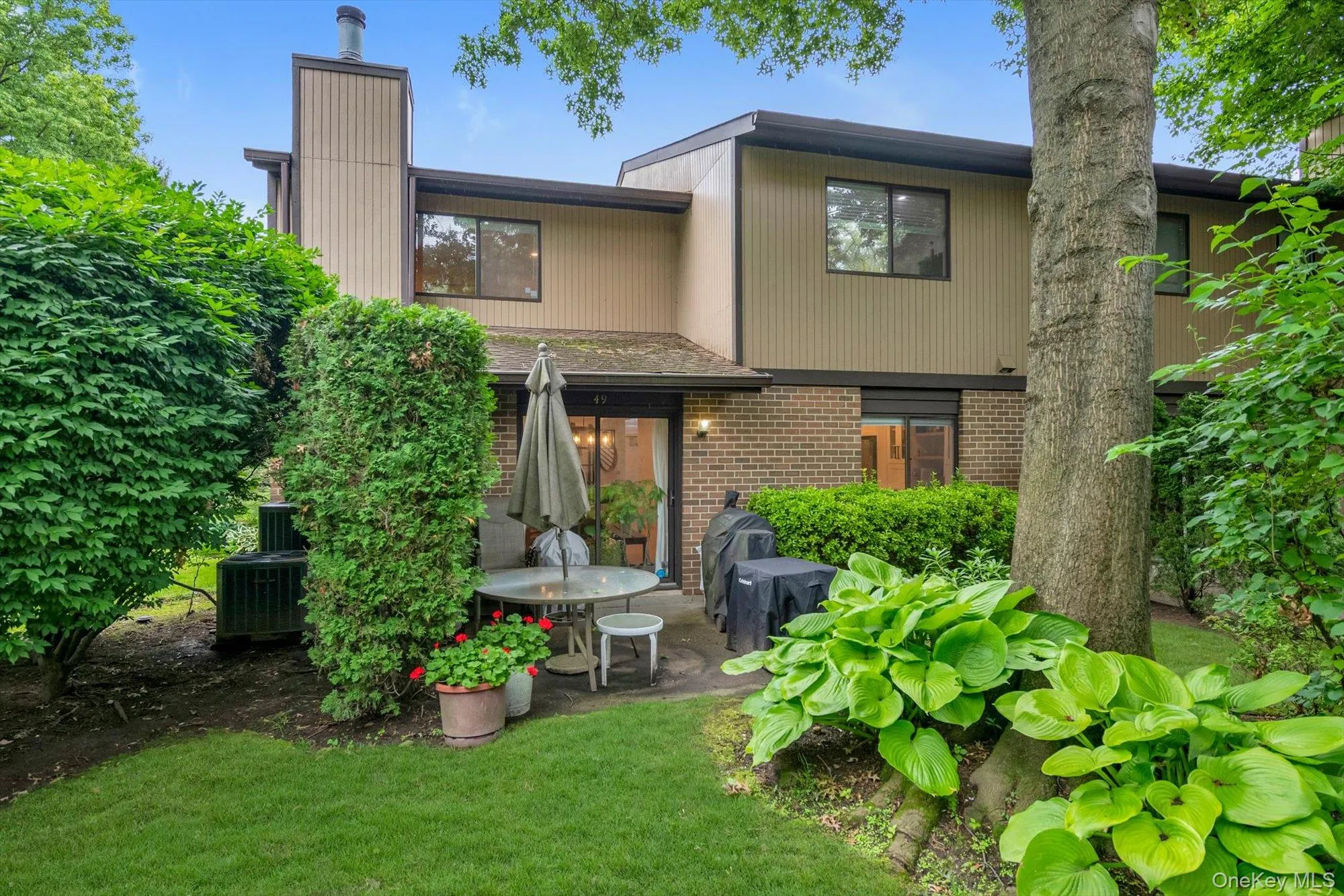 49 Wimbledon Drive, North Hempstead, NY, 3 Bedrooms Bedrooms, 7 Rooms Rooms,2 BathroomsBathrooms,Residential,For Rent,Wimbledon,0,1019690 49 Wimbledon Drive, North Hempstead, NY, 3 Bedrooms Bedrooms, 7 Rooms Rooms,2 BathroomsBathrooms,Residential,For Rent,Wimbledon,0,1019690