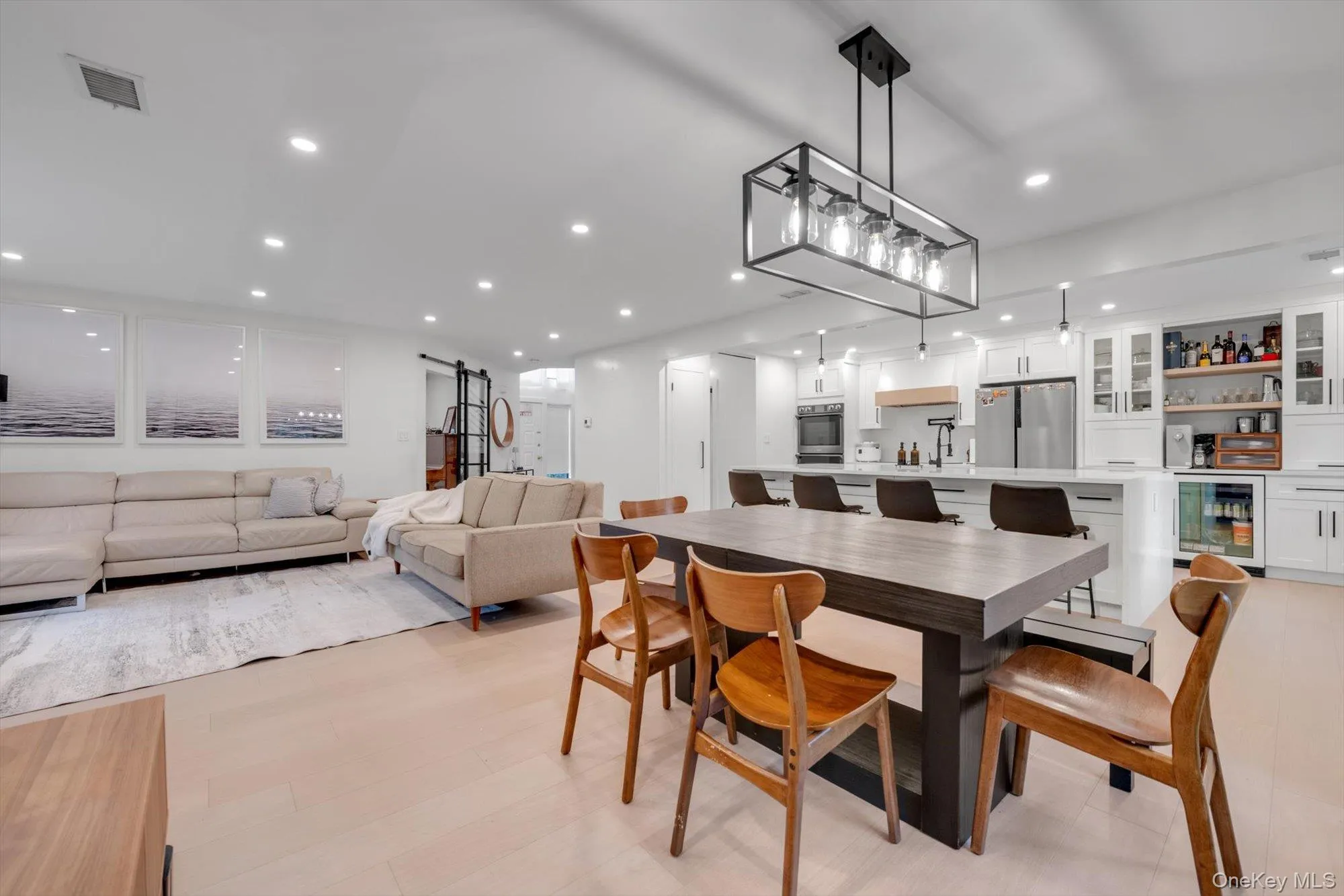 49 Wimbledon Drive, North Hempstead, NY, 3 Bedrooms Bedrooms, 7 Rooms Rooms,2 BathroomsBathrooms,Residential,For Rent,Wimbledon,0,1019690 49 Wimbledon Drive, North Hempstead, NY, 3 Bedrooms Bedrooms, 7 Rooms Rooms,2 BathroomsBathrooms,Residential,For Rent,Wimbledon,0,1019690