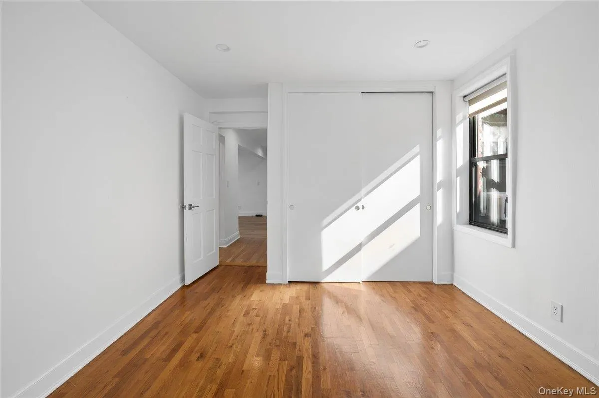678 Warburton Avenue, Yonkers, NY, 3 Bedrooms Bedrooms, 7 Rooms Rooms,3 BathroomsBathrooms,Residential,For Rent,Warburton,0,1019693 678 Warburton Avenue, Yonkers, NY, 3 Bedrooms Bedrooms, 7 Rooms Rooms,3 BathroomsBathrooms,Residential,For Rent,Warburton,0,1019693