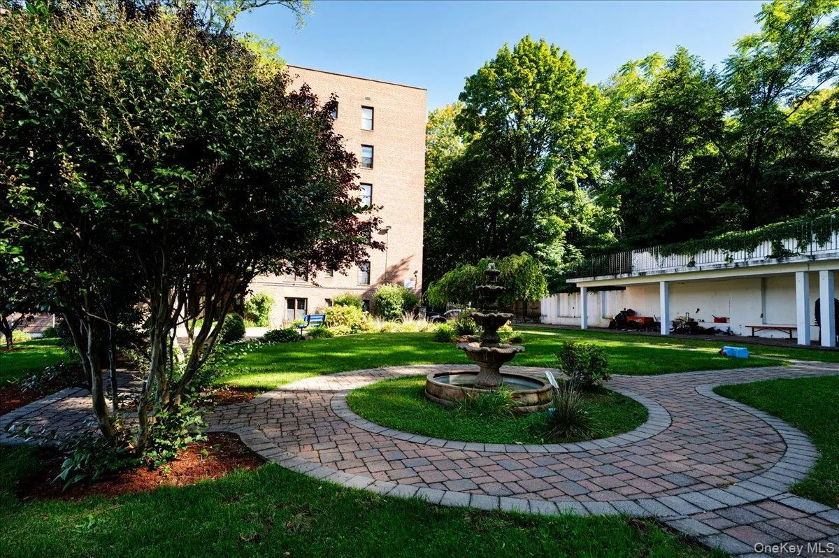 678 Warburton Avenue, Yonkers, NY, 3 Bedrooms Bedrooms, 7 Rooms Rooms,3 BathroomsBathrooms,Residential,For Rent,Warburton,0,1019693 678 Warburton Avenue, Yonkers, NY, 3 Bedrooms Bedrooms, 7 Rooms Rooms,3 BathroomsBathrooms,Residential,For Rent,Warburton,0,1019693