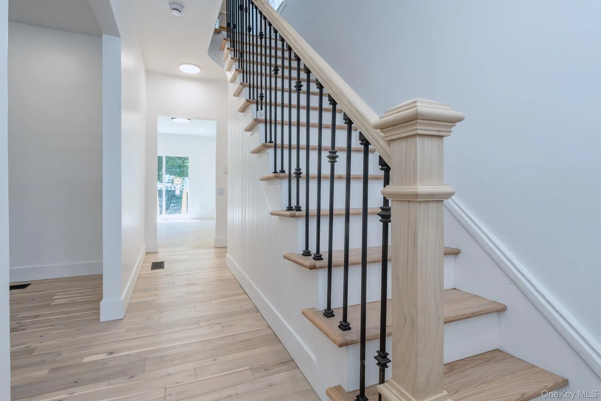 110 Greenkill Avenue, Kingston, NY, 3 Bedrooms Bedrooms, 7 Rooms Rooms,1 BathroomBathrooms,Residential,For Rent,Greenkill,0,1019699 110 Greenkill Avenue, Kingston, NY, 3 Bedrooms Bedrooms, 7 Rooms Rooms,1 BathroomBathrooms,Residential,For Rent,Greenkill,0,1019699