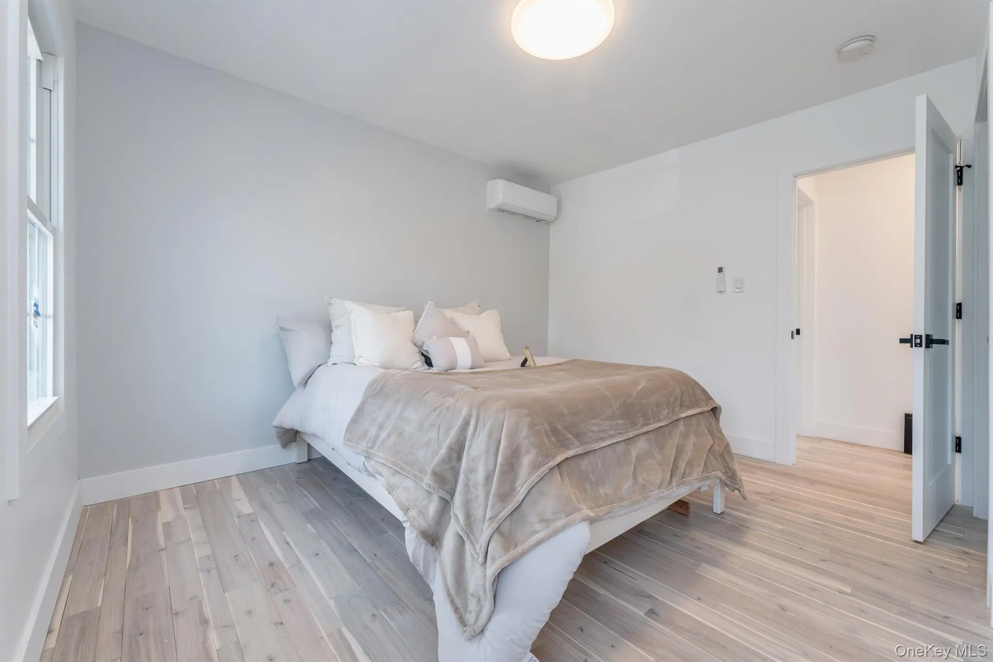 110 Greenkill Avenue, Kingston, NY, 3 Bedrooms Bedrooms, 7 Rooms Rooms,1 BathroomBathrooms,Residential,For Rent,Greenkill,0,1019699 110 Greenkill Avenue, Kingston, NY, 3 Bedrooms Bedrooms, 7 Rooms Rooms,1 BathroomBathrooms,Residential,For Rent,Greenkill,0,1019699