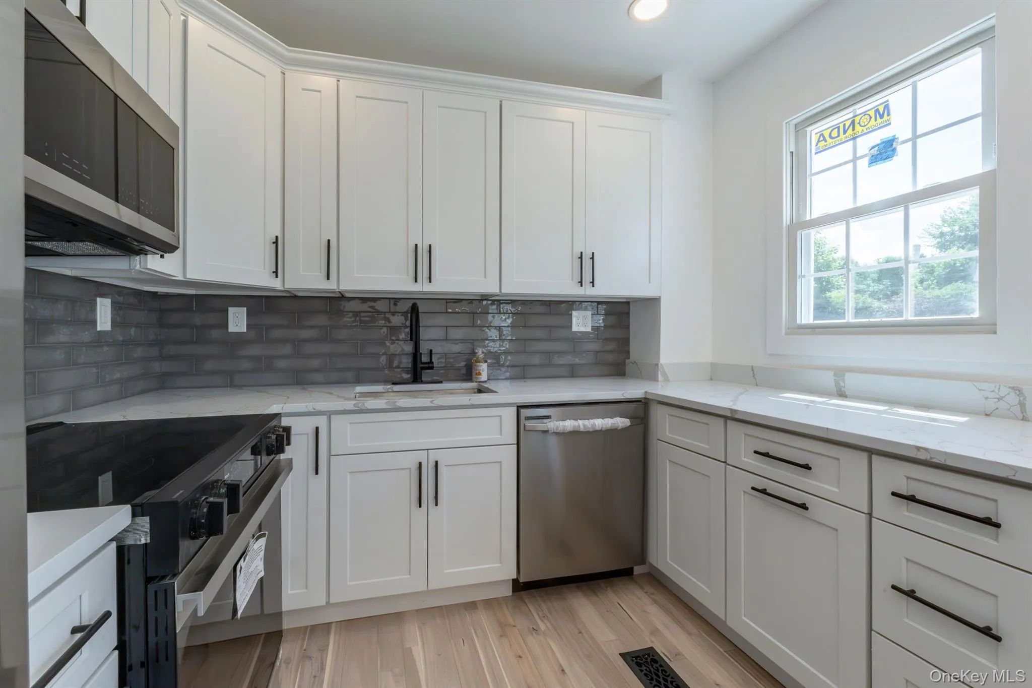 110 Greenkill Avenue, Kingston, NY, 3 Bedrooms Bedrooms, 7 Rooms Rooms,1 BathroomBathrooms,Residential,For Rent,Greenkill,0,1019699 110 Greenkill Avenue, Kingston, NY, 3 Bedrooms Bedrooms, 7 Rooms Rooms,1 BathroomBathrooms,Residential,For Rent,Greenkill,0,1019699