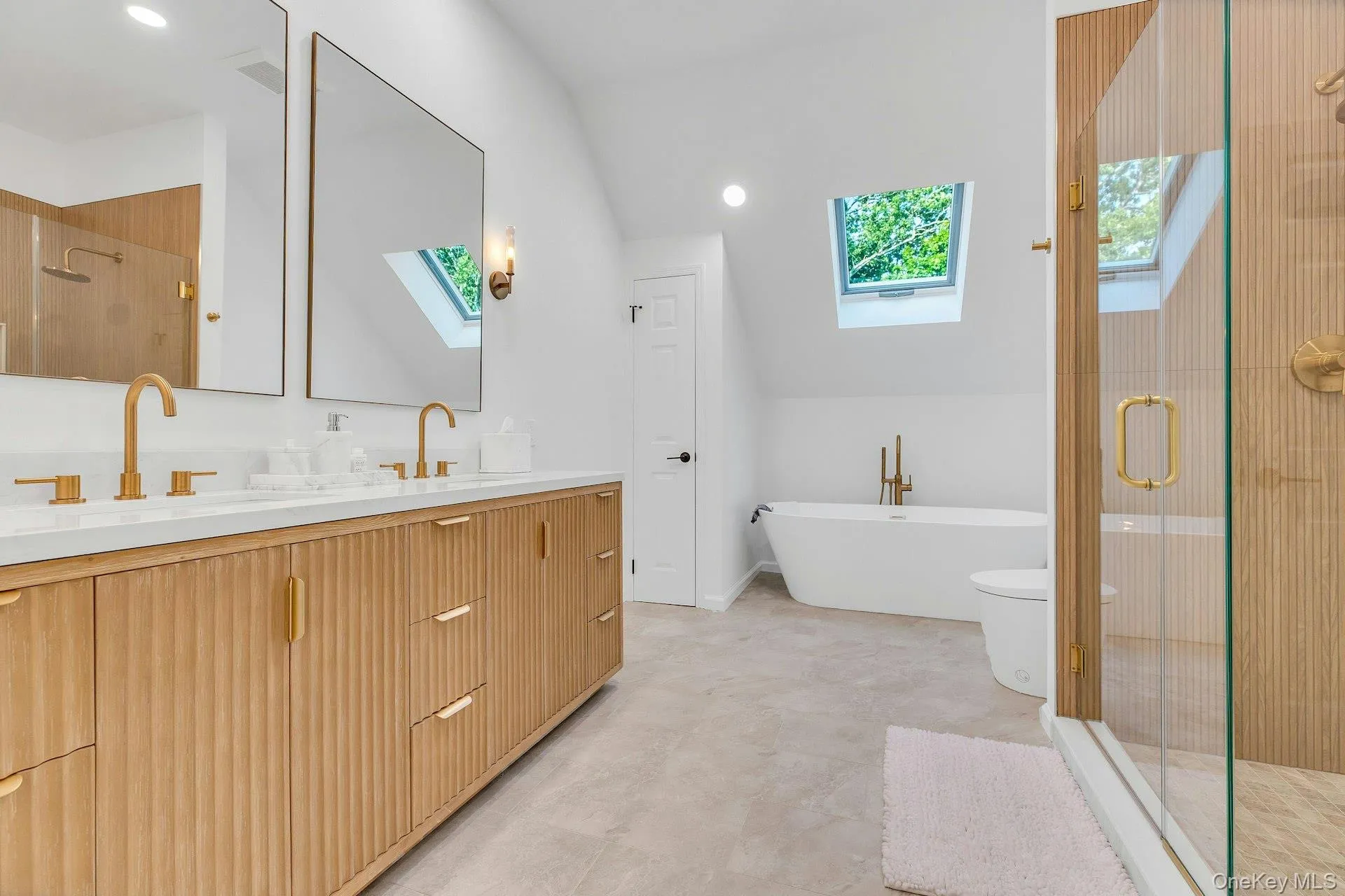 56 Country Road, Southampton, NY, 3 Bedrooms Bedrooms, 5 Rooms Rooms,3 BathroomsBathrooms,Residential,For Rent,Country,0,1019701 56 Country Road, Southampton, NY, 3 Bedrooms Bedrooms, 5 Rooms Rooms,3 BathroomsBathrooms,Residential,For Rent,Country,0,1019701