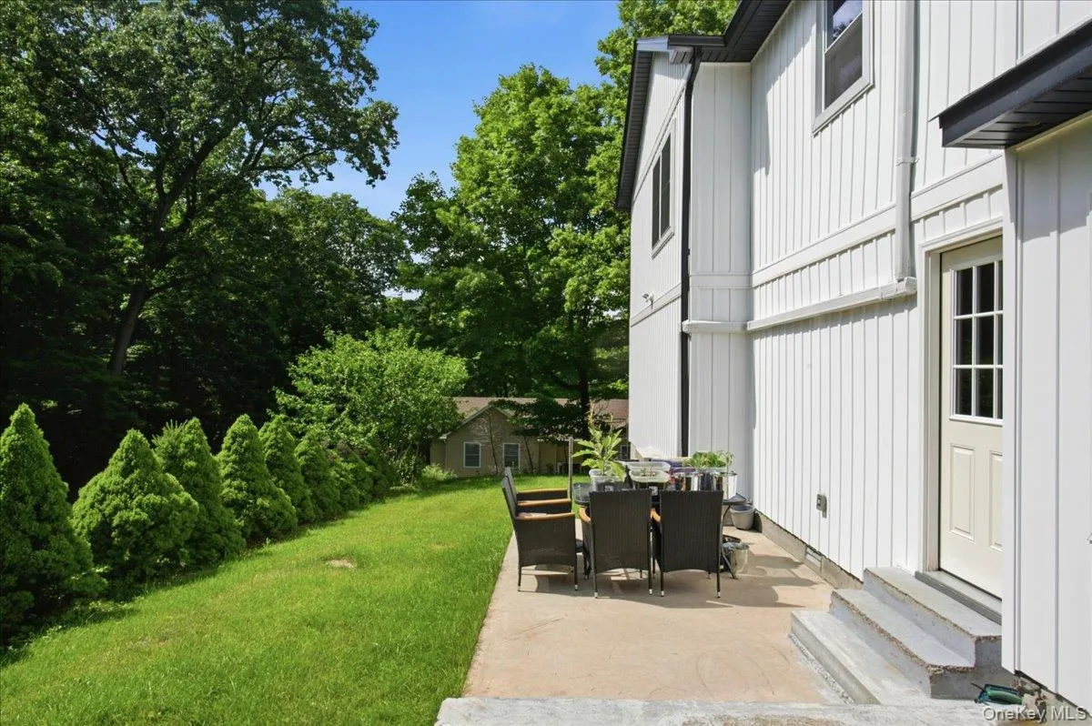 436 Storms Road, Clarkstown, NY, 4 Bedrooms Bedrooms, 8 Rooms Rooms,3 BathroomsBathrooms,Residential,For Rent,Storms,0,1019704 436 Storms Road, Clarkstown, NY, 4 Bedrooms Bedrooms, 8 Rooms Rooms,3 BathroomsBathrooms,Residential,For Rent,Storms,0,1019704