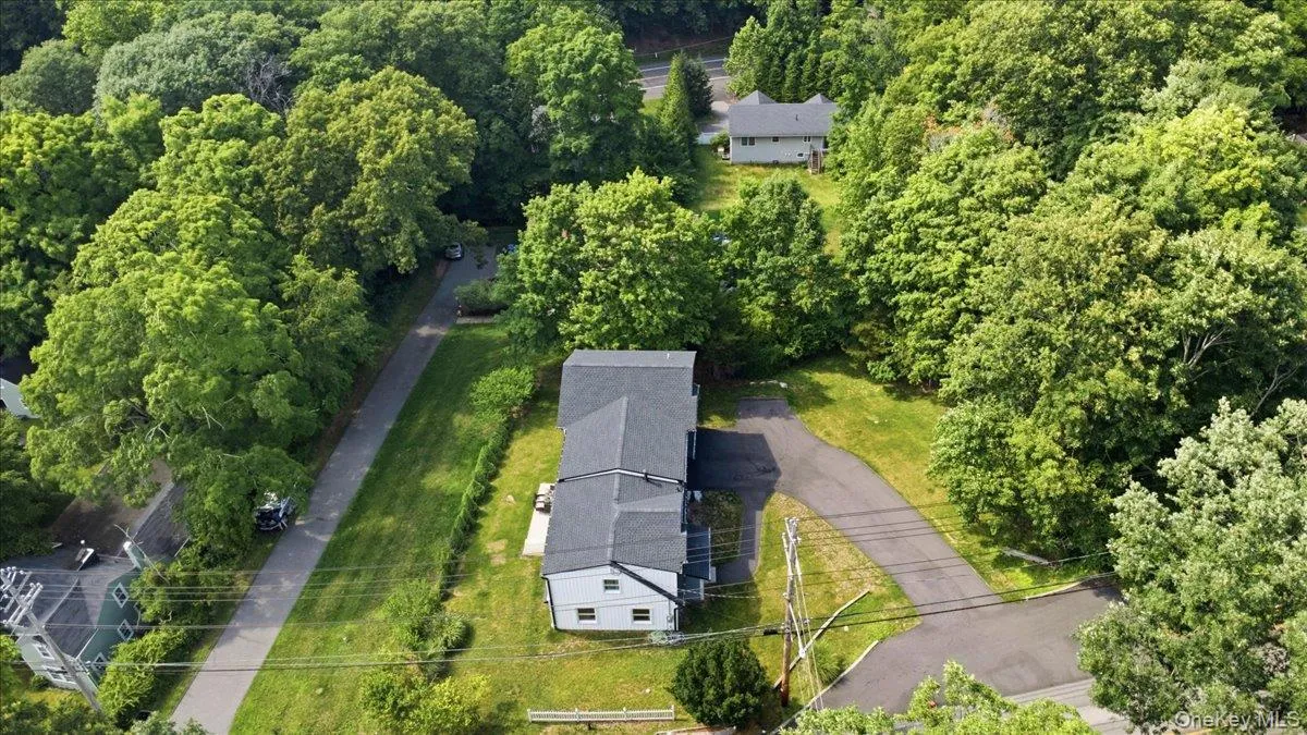 436 Storms Road, Clarkstown, NY, 4 Bedrooms Bedrooms, 8 Rooms Rooms,3 BathroomsBathrooms,Residential,For Rent,Storms,0,1019704 436 Storms Road, Clarkstown, NY, 4 Bedrooms Bedrooms, 8 Rooms Rooms,3 BathroomsBathrooms,Residential,For Rent,Storms,0,1019704