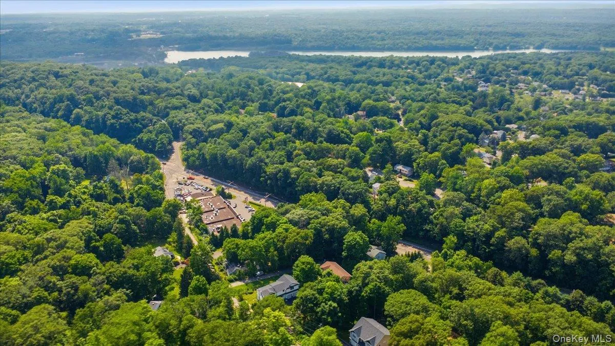 436 Storms Road, Clarkstown, NY, 4 Bedrooms Bedrooms, 8 Rooms Rooms,3 BathroomsBathrooms,Residential,For Rent,Storms,0,1019704 436 Storms Road, Clarkstown, NY, 4 Bedrooms Bedrooms, 8 Rooms Rooms,3 BathroomsBathrooms,Residential,For Rent,Storms,0,1019704