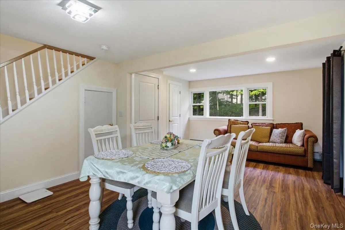 436 Storms Road, Clarkstown, NY, 4 Bedrooms Bedrooms, 8 Rooms Rooms,3 BathroomsBathrooms,Residential,For Rent,Storms,0,1019704 436 Storms Road, Clarkstown, NY, 4 Bedrooms Bedrooms, 8 Rooms Rooms,3 BathroomsBathrooms,Residential,For Rent,Storms,0,1019704