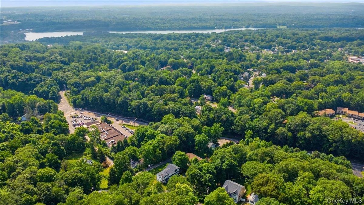 436 Storms Road, Clarkstown, NY, 4 Bedrooms Bedrooms, 8 Rooms Rooms,3 BathroomsBathrooms,Residential,For Rent,Storms,0,1019704 436 Storms Road, Clarkstown, NY, 4 Bedrooms Bedrooms, 8 Rooms Rooms,3 BathroomsBathrooms,Residential,For Rent,Storms,0,1019704