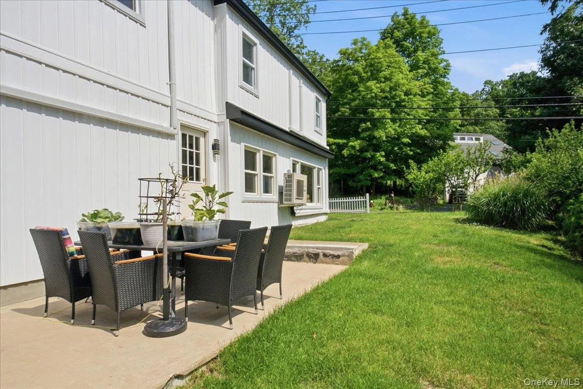 436 Storms Road, Clarkstown, NY, 4 Bedrooms Bedrooms, 8 Rooms Rooms,3 BathroomsBathrooms,Residential,For Rent,Storms,0,1019704 436 Storms Road, Clarkstown, NY, 4 Bedrooms Bedrooms, 8 Rooms Rooms,3 BathroomsBathrooms,Residential,For Rent,Storms,0,1019704