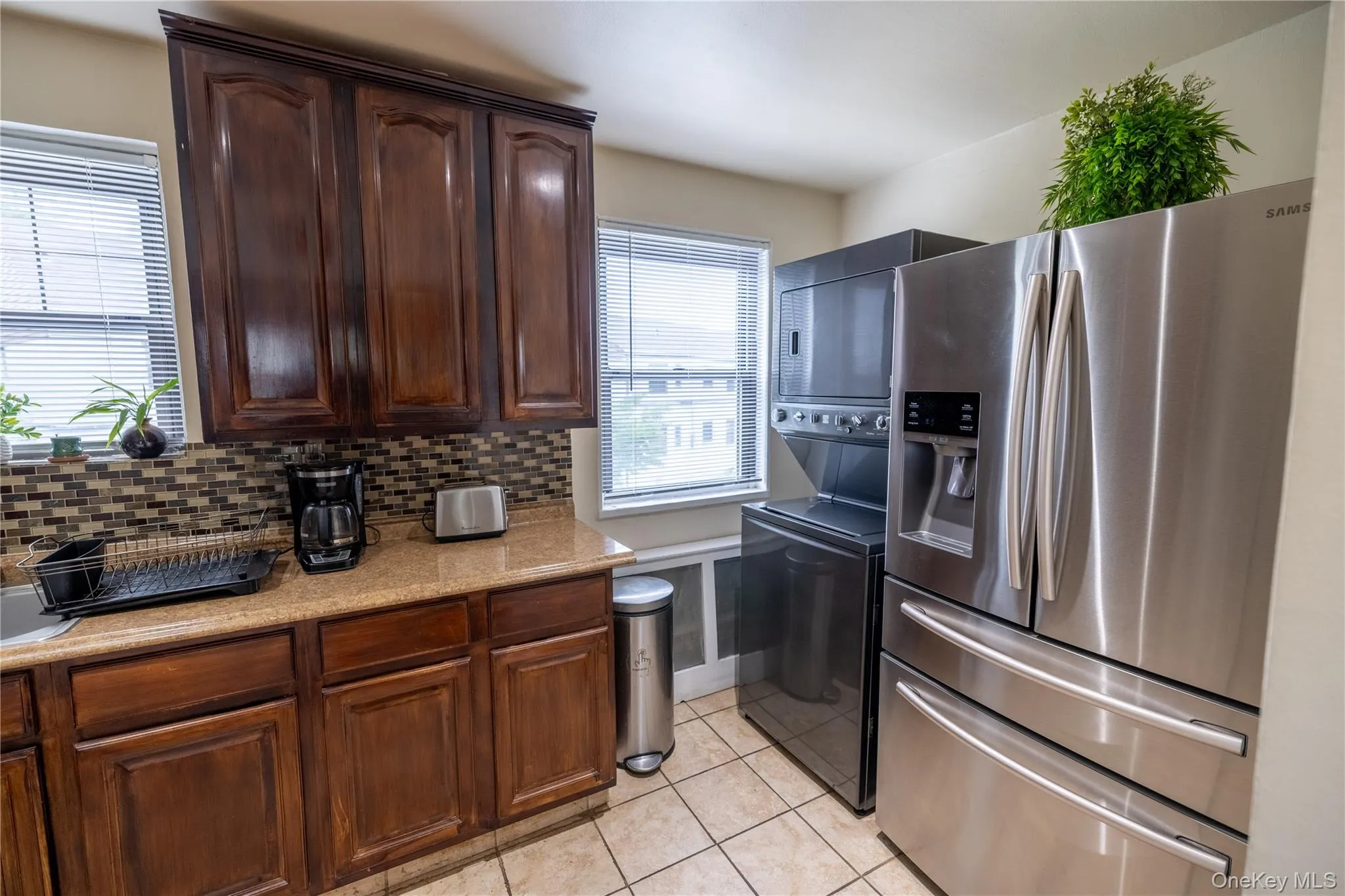 136-35 68th Drive, New York, NY, 2 Bedrooms Bedrooms, 5 Rooms Rooms,1 BathroomBathrooms,Residential,For Rent,68th,0,1019708 136-35 68th Drive, New York, NY, 2 Bedrooms Bedrooms, 5 Rooms Rooms,1 BathroomBathrooms,Residential,For Rent,68th,0,1019708