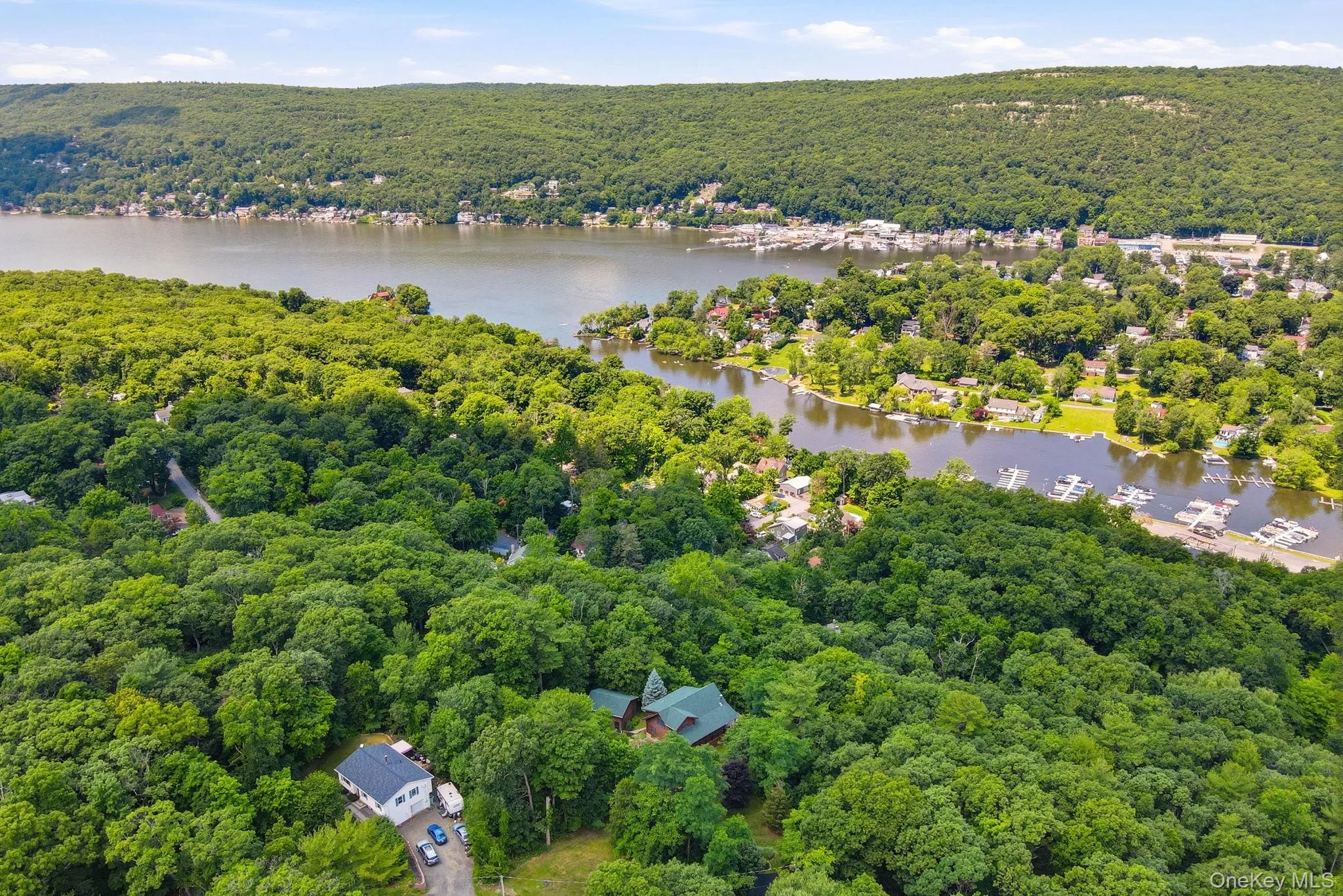 8 Mc Kinley Avenue, Warwick (town), NY, 3 Bedrooms Bedrooms, 6 Rooms Rooms,3 BathroomsBathrooms,Residential,For Rent,Mc Kinley,0,1019712 8 Mc Kinley Avenue, Warwick (town), NY, 3 Bedrooms Bedrooms, 6 Rooms Rooms,3 BathroomsBathrooms,Residential,For Rent,Mc Kinley,0,1019712