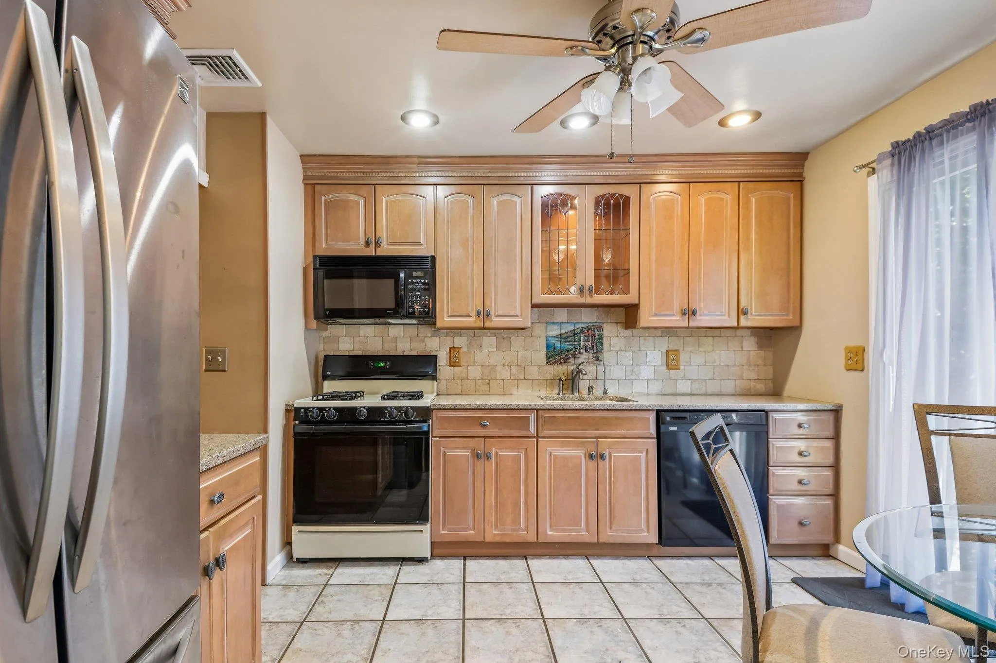 103 Old Haverstraw Road, Clarkstown, NY, 4 Bedrooms Bedrooms, 8 Rooms Rooms,2 BathroomsBathrooms,Residential,For Rent,Old Haverstraw,0,1019715 103 Old Haverstraw Road, Clarkstown, NY, 4 Bedrooms Bedrooms, 8 Rooms Rooms,2 BathroomsBathrooms,Residential,For Rent,Old Haverstraw,0,1019715