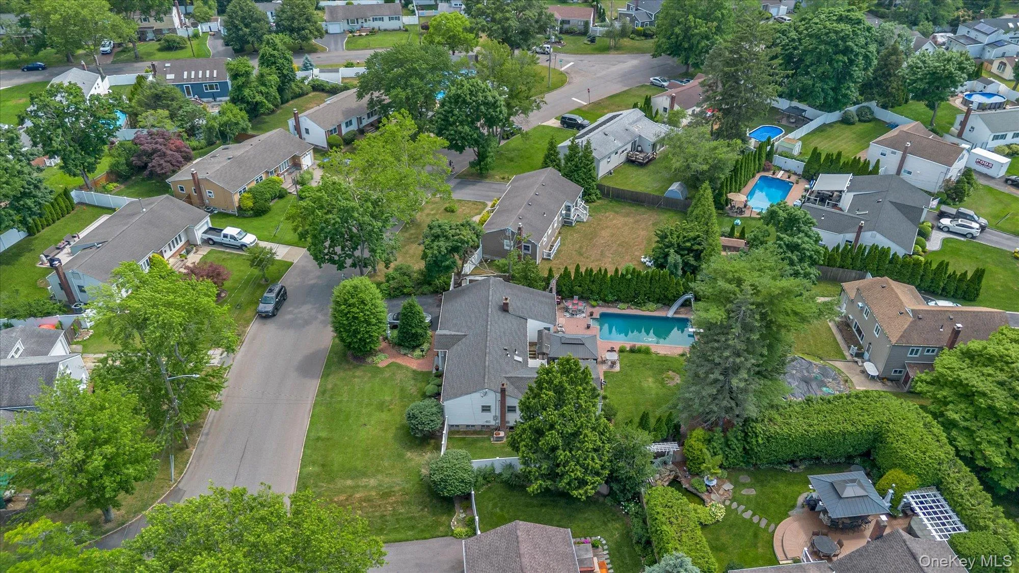15 Elberta Drive, Huntington, NY, 3 Bedrooms Bedrooms, 7 Rooms Rooms,2 BathroomsBathrooms,Residential,For Rent,Elberta,0,1019717 15 Elberta Drive, Huntington, NY, 3 Bedrooms Bedrooms, 7 Rooms Rooms,2 BathroomsBathrooms,Residential,For Rent,Elberta,0,1019717