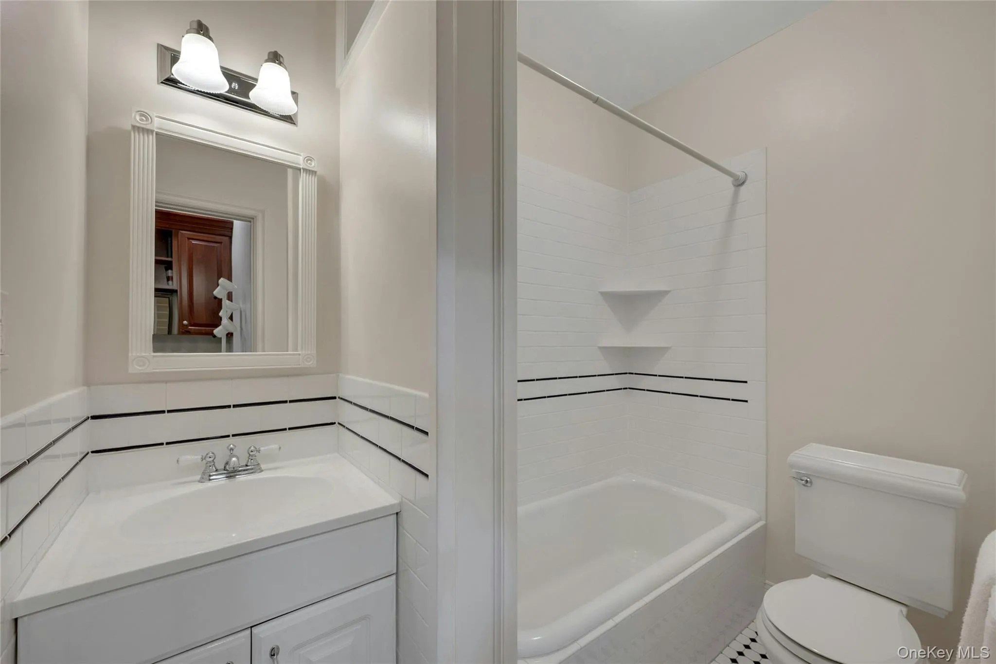 36 Ridge Road, New Rochelle, NY, 4 Bedrooms Bedrooms, 7 Rooms Rooms,3 BathroomsBathrooms,Residential,For Rent,Ridge,0,1019721 36 Ridge Road, New Rochelle, NY, 4 Bedrooms Bedrooms, 7 Rooms Rooms,3 BathroomsBathrooms,Residential,For Rent,Ridge,0,1019721