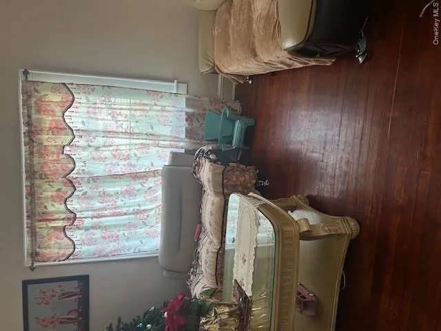 737 Stowe Avenue, Hempstead, NY, 3 Bedrooms Bedrooms, 9 Rooms Rooms,1 BathroomBathrooms,Residential,For Rent,Stowe,0,1019728 737 Stowe Avenue, Hempstead, NY, 3 Bedrooms Bedrooms, 9 Rooms Rooms,1 BathroomBathrooms,Residential,For Rent,Stowe,0,1019728