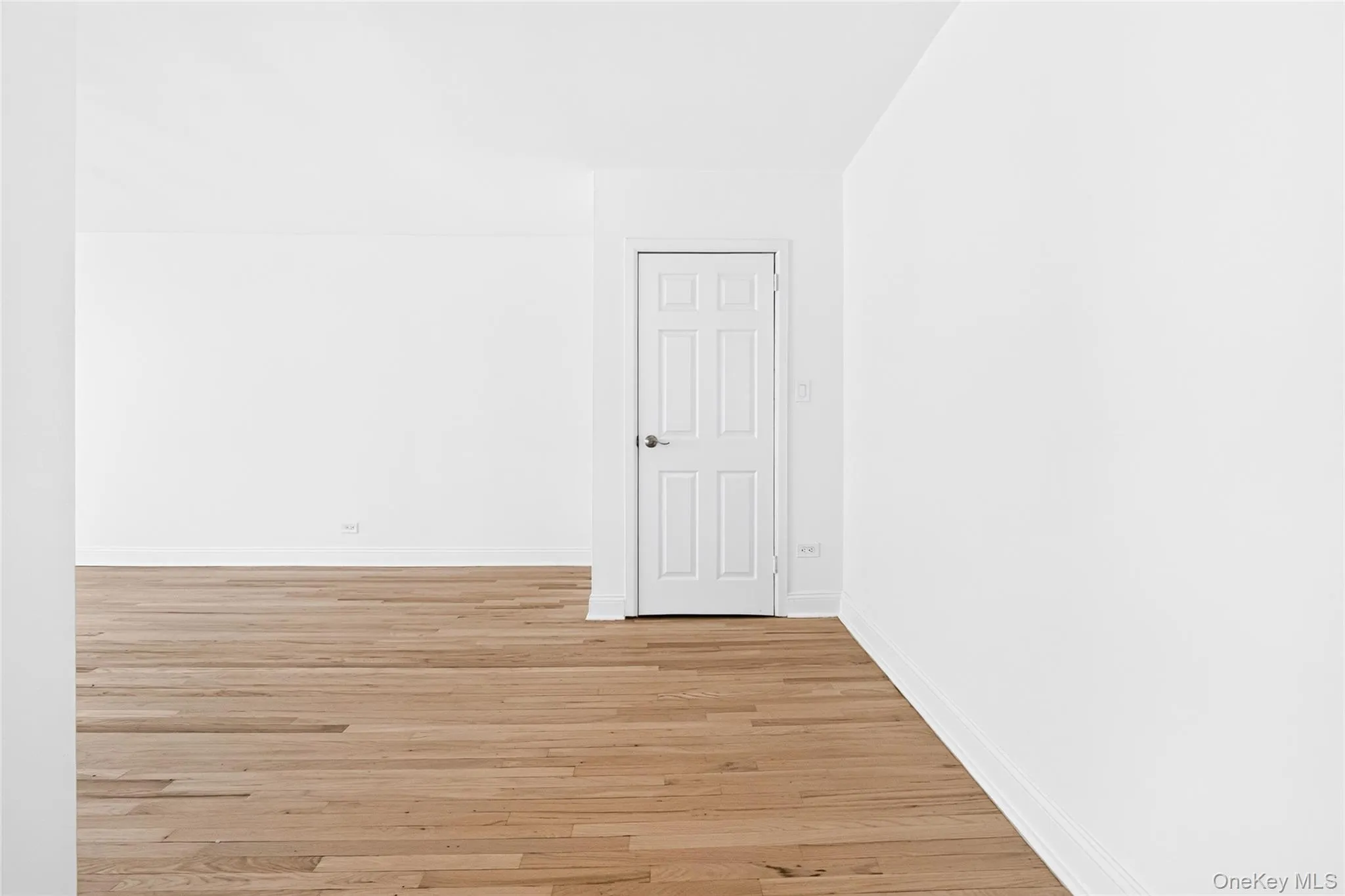3201 Grand Concourse, New York, NY, 1 Bedroom Bedrooms, 3 Rooms Rooms,1 BathroomBathrooms,Residential,For Rent,Grand Concourse,0,1019731 3201 Grand Concourse, New York, NY, 1 Bedroom Bedrooms, 3 Rooms Rooms,1 BathroomBathrooms,Residential,For Rent,Grand Concourse,0,1019731