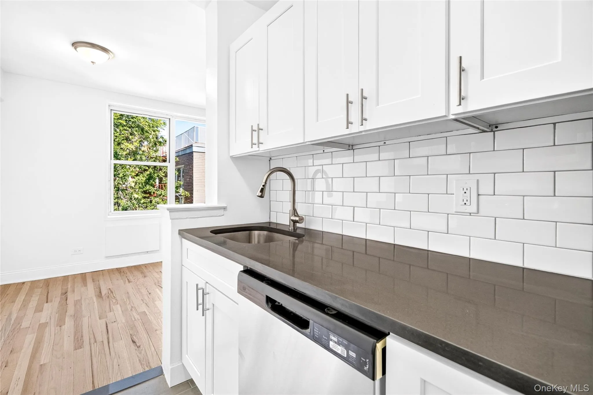 3201 Grand Concourse, New York, NY, 1 Bedroom Bedrooms, 3 Rooms Rooms,1 BathroomBathrooms,Residential,For Rent,Grand Concourse,0,1019731 3201 Grand Concourse, New York, NY, 1 Bedroom Bedrooms, 3 Rooms Rooms,1 BathroomBathrooms,Residential,For Rent,Grand Concourse,0,1019731