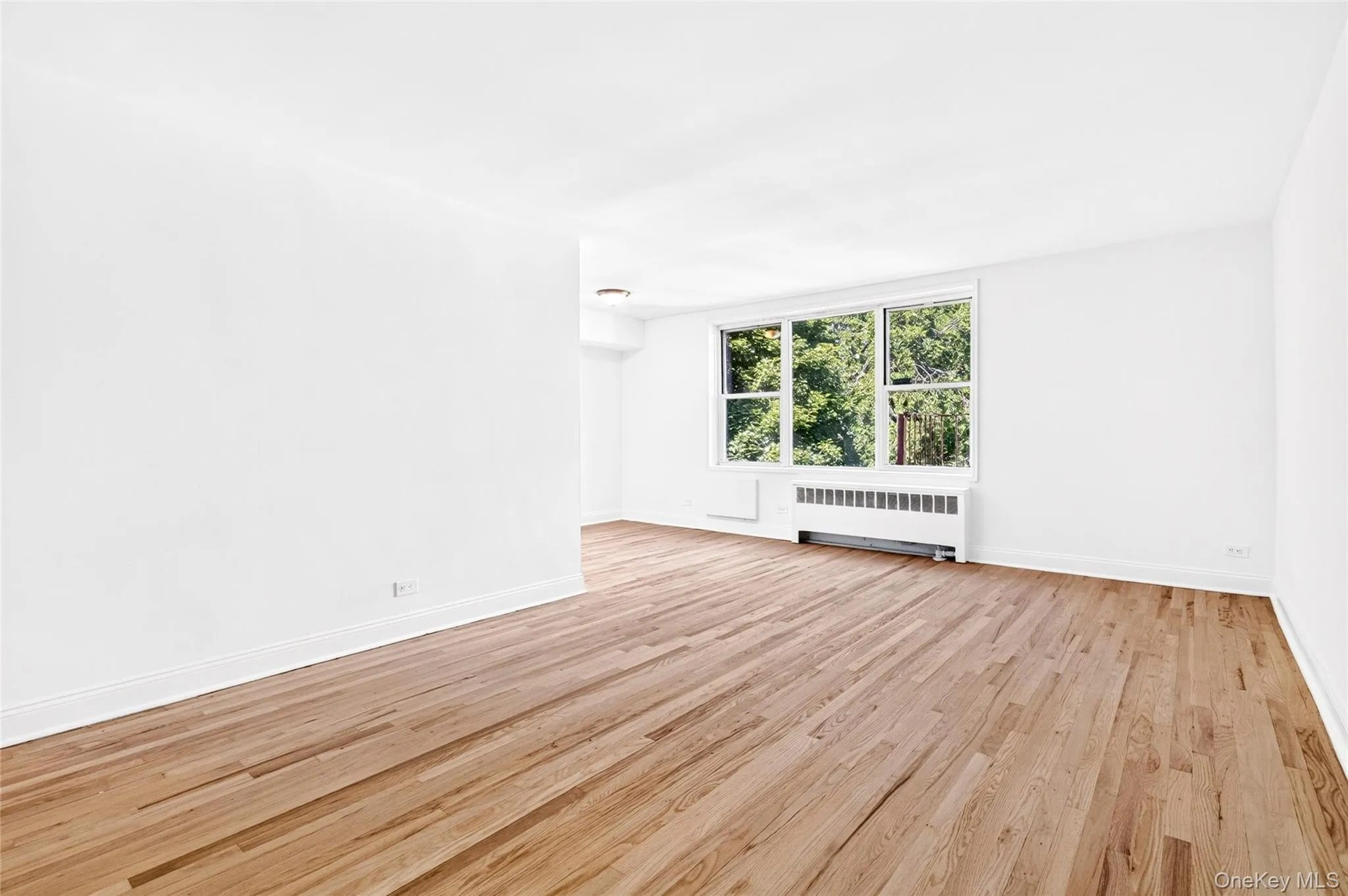 3201 Grand Concourse, New York, NY, 1 Bedroom Bedrooms, 3 Rooms Rooms,1 BathroomBathrooms,Residential,For Rent,Grand Concourse,0,1019731 3201 Grand Concourse, New York, NY, 1 Bedroom Bedrooms, 3 Rooms Rooms,1 BathroomBathrooms,Residential,For Rent,Grand Concourse,0,1019731