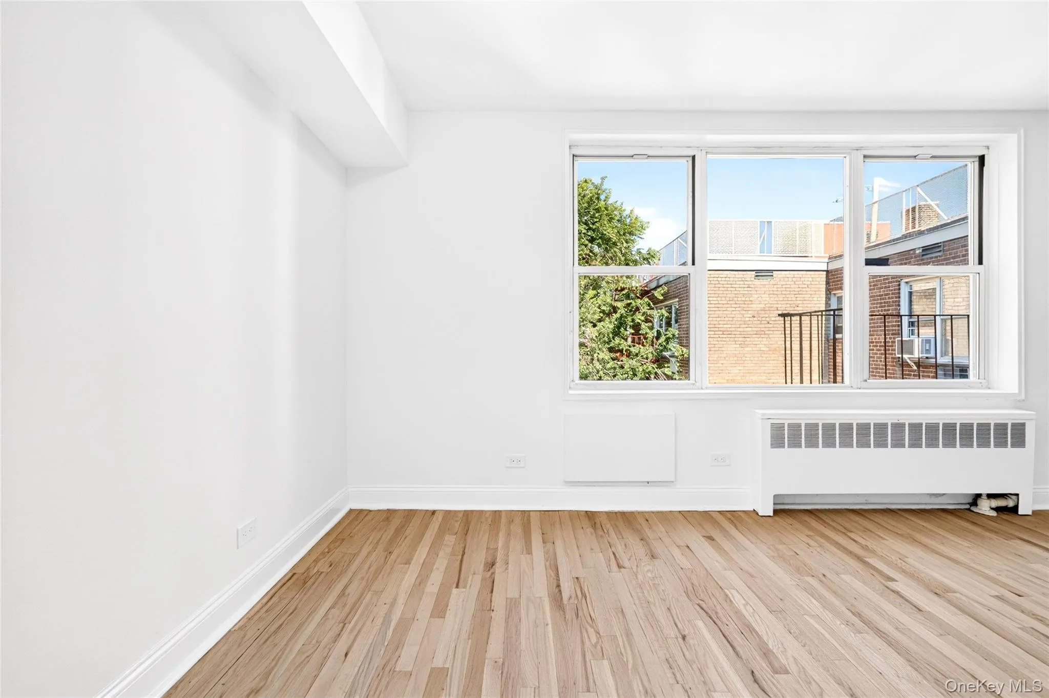 3201 Grand Concourse, New York, NY, 1 Bedroom Bedrooms, 3 Rooms Rooms,1 BathroomBathrooms,Residential,For Rent,Grand Concourse,0,1019731 3201 Grand Concourse, New York, NY, 1 Bedroom Bedrooms, 3 Rooms Rooms,1 BathroomBathrooms,Residential,For Rent,Grand Concourse,0,1019731