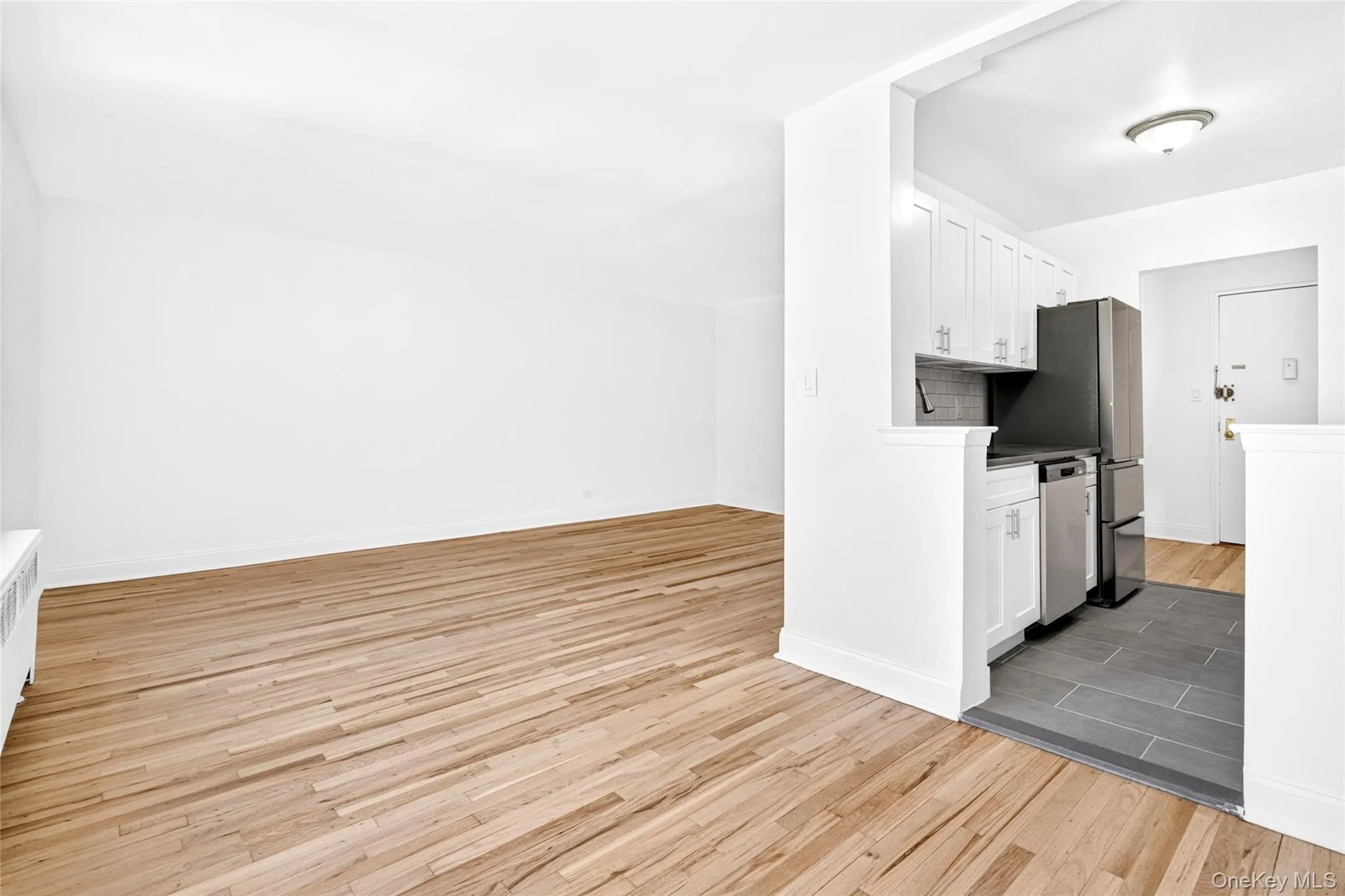 3201 Grand Concourse, New York, NY, 1 Bedroom Bedrooms, 3 Rooms Rooms,1 BathroomBathrooms,Residential,For Rent,Grand Concourse,0,1019731 3201 Grand Concourse, New York, NY, 1 Bedroom Bedrooms, 3 Rooms Rooms,1 BathroomBathrooms,Residential,For Rent,Grand Concourse,0,1019731