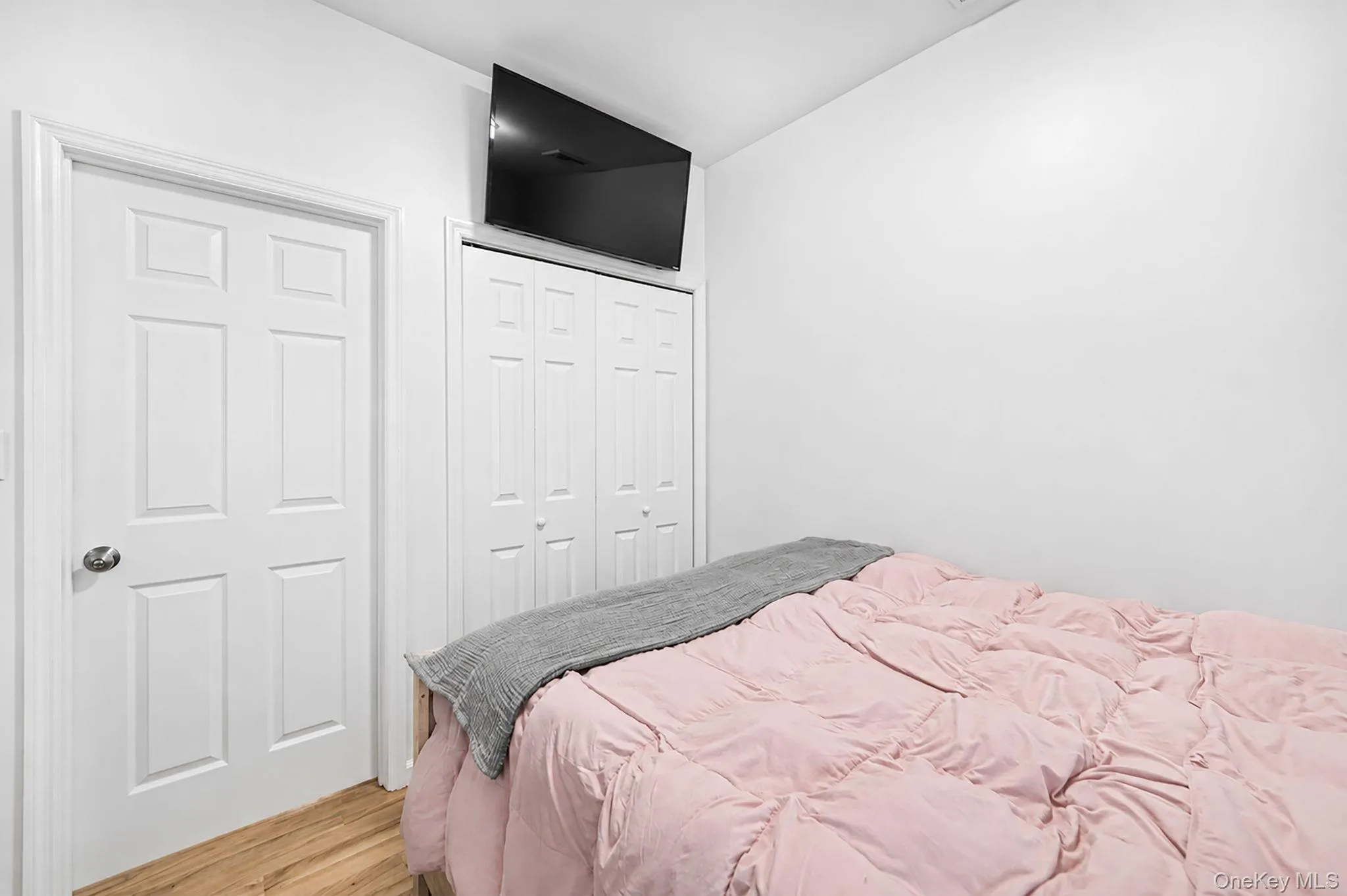 86 Eastview Road, Islip, NY, 3 Bedrooms Bedrooms, 7 Rooms Rooms,2 BathroomsBathrooms,Residential,For Rent,Eastview,0,1019734 86 Eastview Road, Islip, NY, 3 Bedrooms Bedrooms, 7 Rooms Rooms,2 BathroomsBathrooms,Residential,For Rent,Eastview,0,1019734
