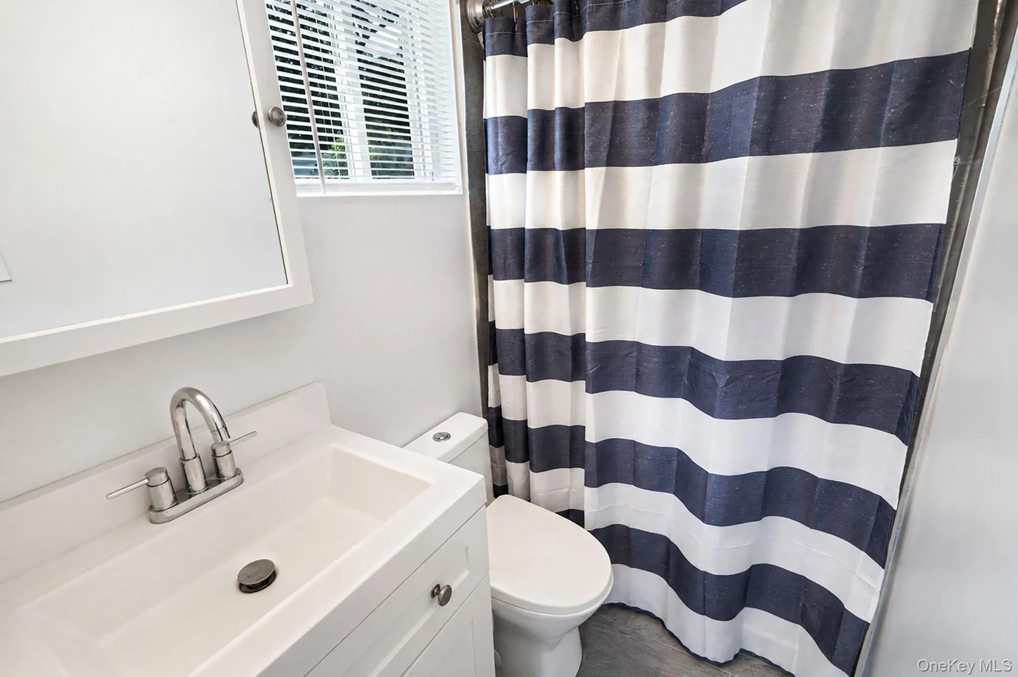 86 Eastview Road, Islip, NY, 3 Bedrooms Bedrooms, 7 Rooms Rooms,2 BathroomsBathrooms,Residential,For Rent,Eastview,0,1019734 86 Eastview Road, Islip, NY, 3 Bedrooms Bedrooms, 7 Rooms Rooms,2 BathroomsBathrooms,Residential,For Rent,Eastview,0,1019734