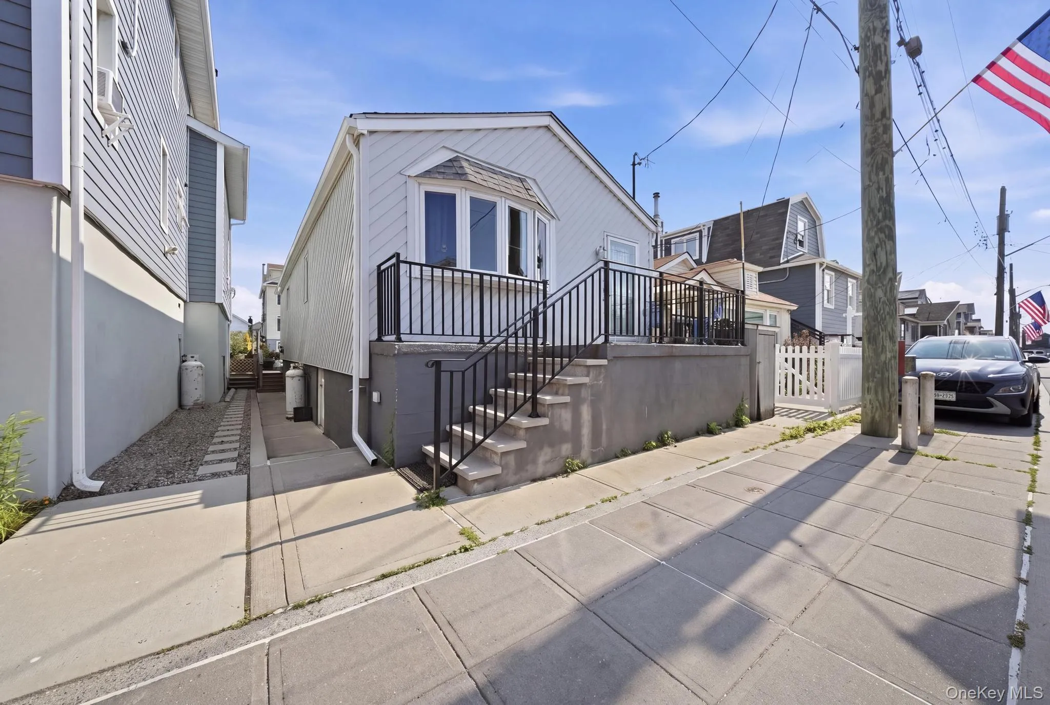 39 11th Road, New York, NY, 2 Bedrooms Bedrooms, 5 Rooms Rooms,1 BathroomBathrooms,Residential,For Rent,11th,0,1019735 39 11th Road, New York, NY, 2 Bedrooms Bedrooms, 5 Rooms Rooms,1 BathroomBathrooms,Residential,For Rent,11th,0,1019735