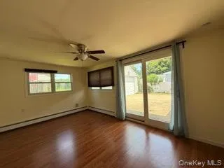 38 Island Street, Oyster Bay, NY, 3 Bedrooms Bedrooms, 6 Rooms Rooms,1 BathroomBathrooms,Residential Lease,For Rent,Island,0,1019739 38 Island Street, Oyster Bay, NY, 3 Bedrooms Bedrooms, 6 Rooms Rooms,1 BathroomBathrooms,Residential Lease,For Rent,Island,0,1019739