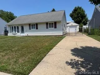 38 Island Street, Oyster Bay, NY, 3 Bedrooms Bedrooms, 6 Rooms Rooms,1 BathroomBathrooms,Residential Lease,For Rent,Island,0,1019739 38 Island Street, Oyster Bay, NY, 3 Bedrooms Bedrooms, 6 Rooms Rooms,1 BathroomBathrooms,Residential Lease,For Rent,Island,0,1019739